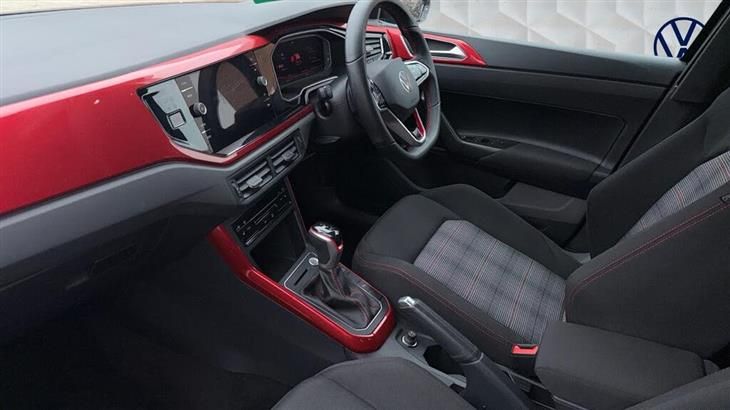 Volkswagen Polo GTI Volkswagen Polo 2.0 TSI GTI DSG Euro 6 5-door — миниатюра 2