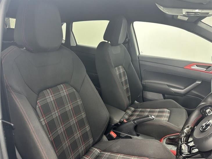 Volkswagen Polo GTI Volkswagen Polo 2.0 TSI GTI+ Hatchback 5dr Petrol DSG Euro 6 (s/s) (207 ps) — миниатюра 2