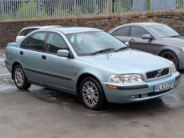 Volvo S40