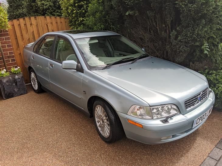Cheap VOLVO S/V40 SERIES T SE 2003 for sale in Drighlington, West Yorkshire