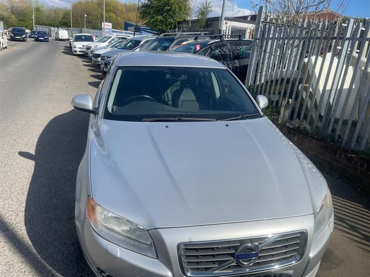 Volvo S80