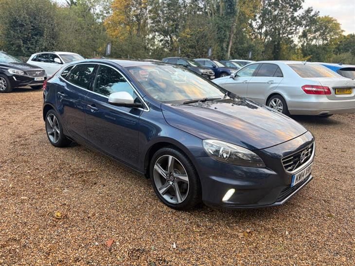 Volvo V40