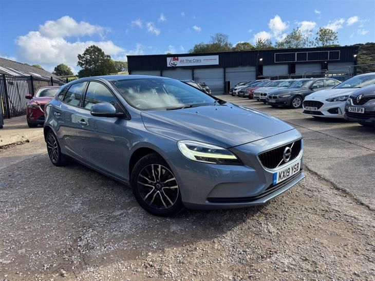Volvo V40