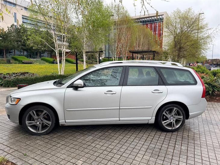 Volvo V50
