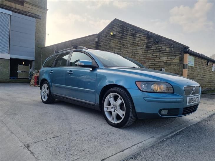 Volvo V50
