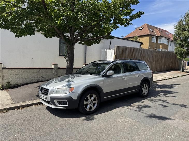 Volvo XC70