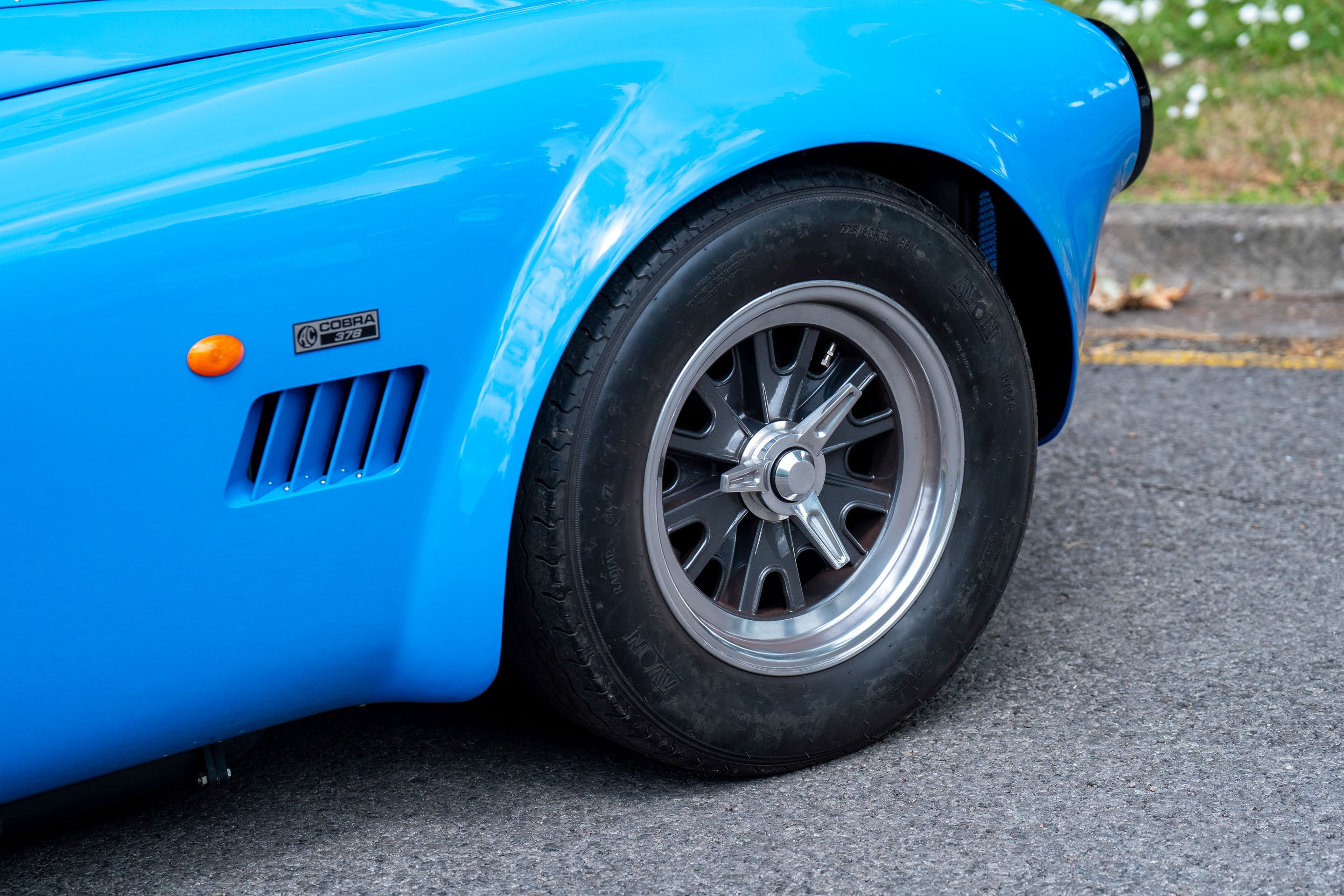 Photo 4 of 12 of 2021 AC Cobra Mk IV 378
