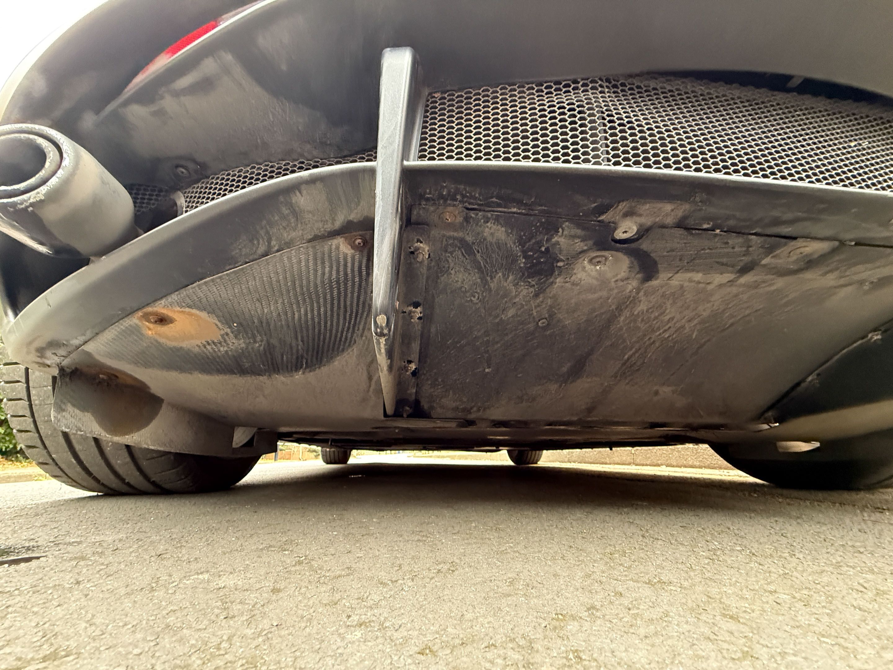Photo 10 of 12 of 2016 Alfa Romeo 4C