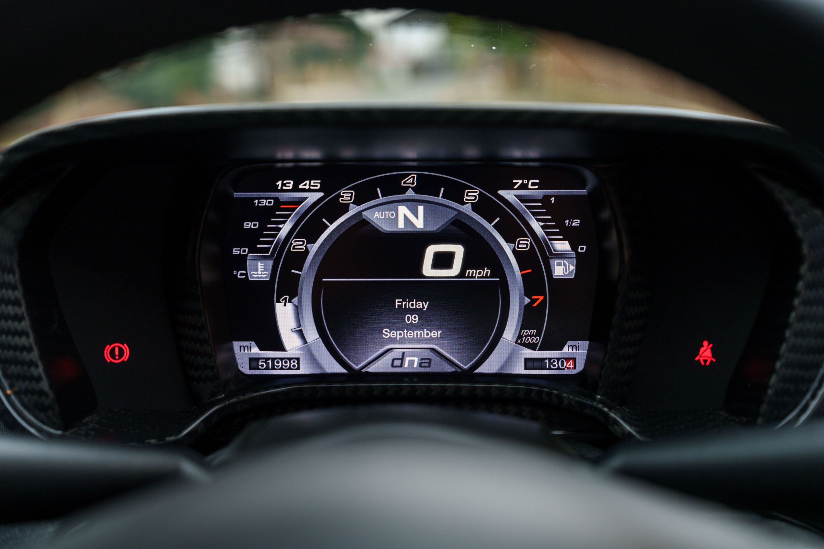 Photo 6 of 12 of 2016 Alfa Romeo 4C