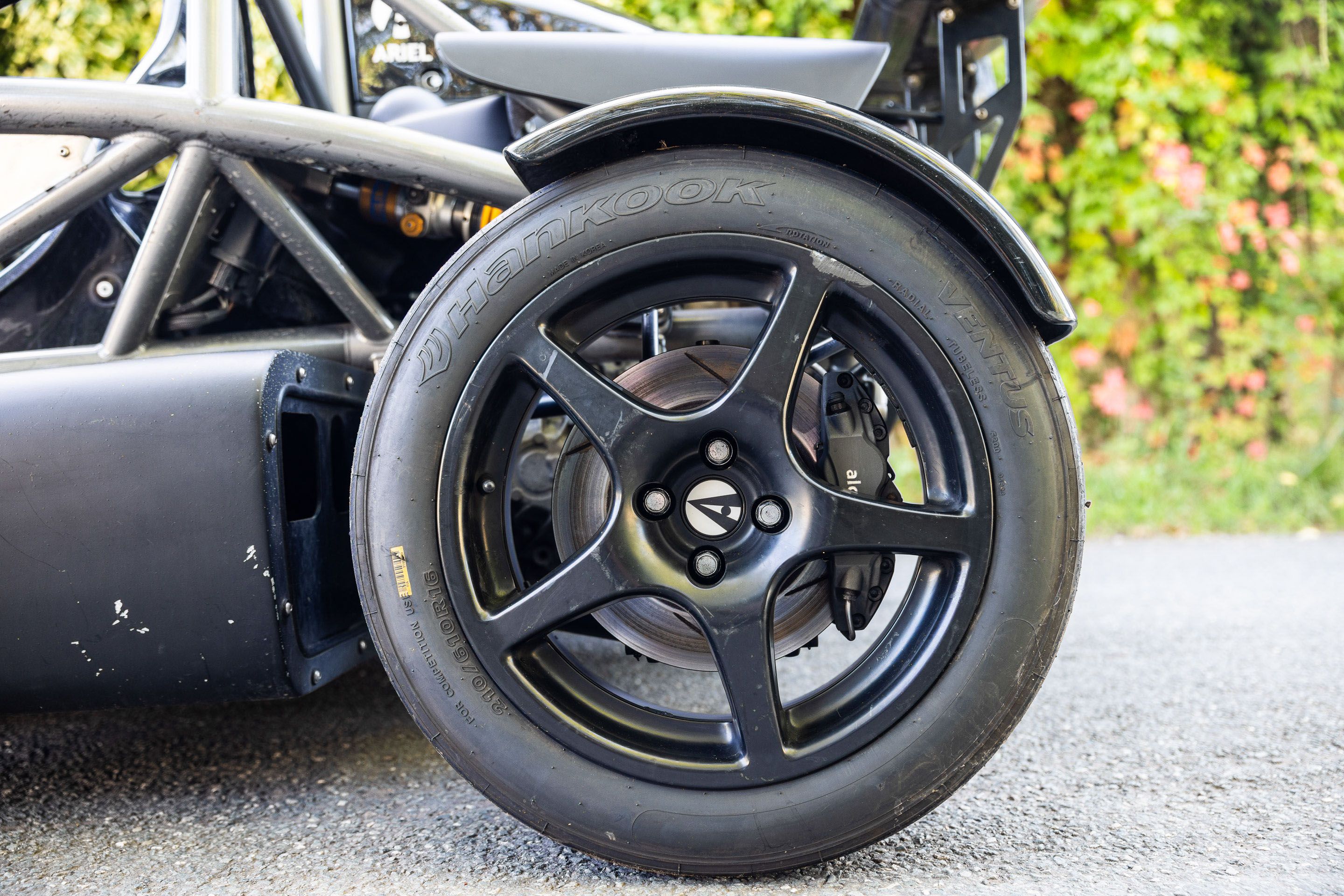 Photo 5 of 12 of 2016 Ariel Atom 3.5R