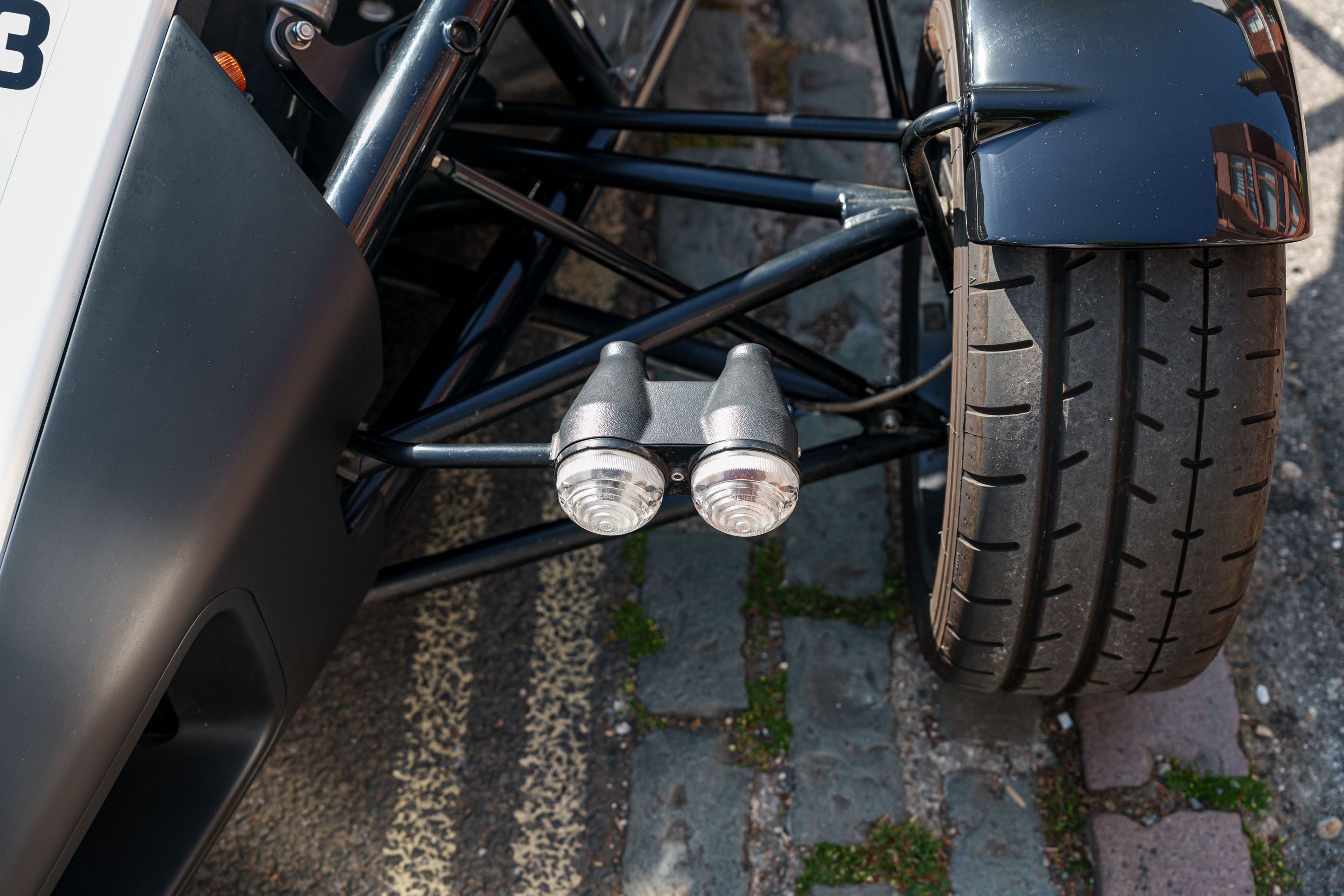 Photo 2 of 12 of 2008 Ariel Atom 3