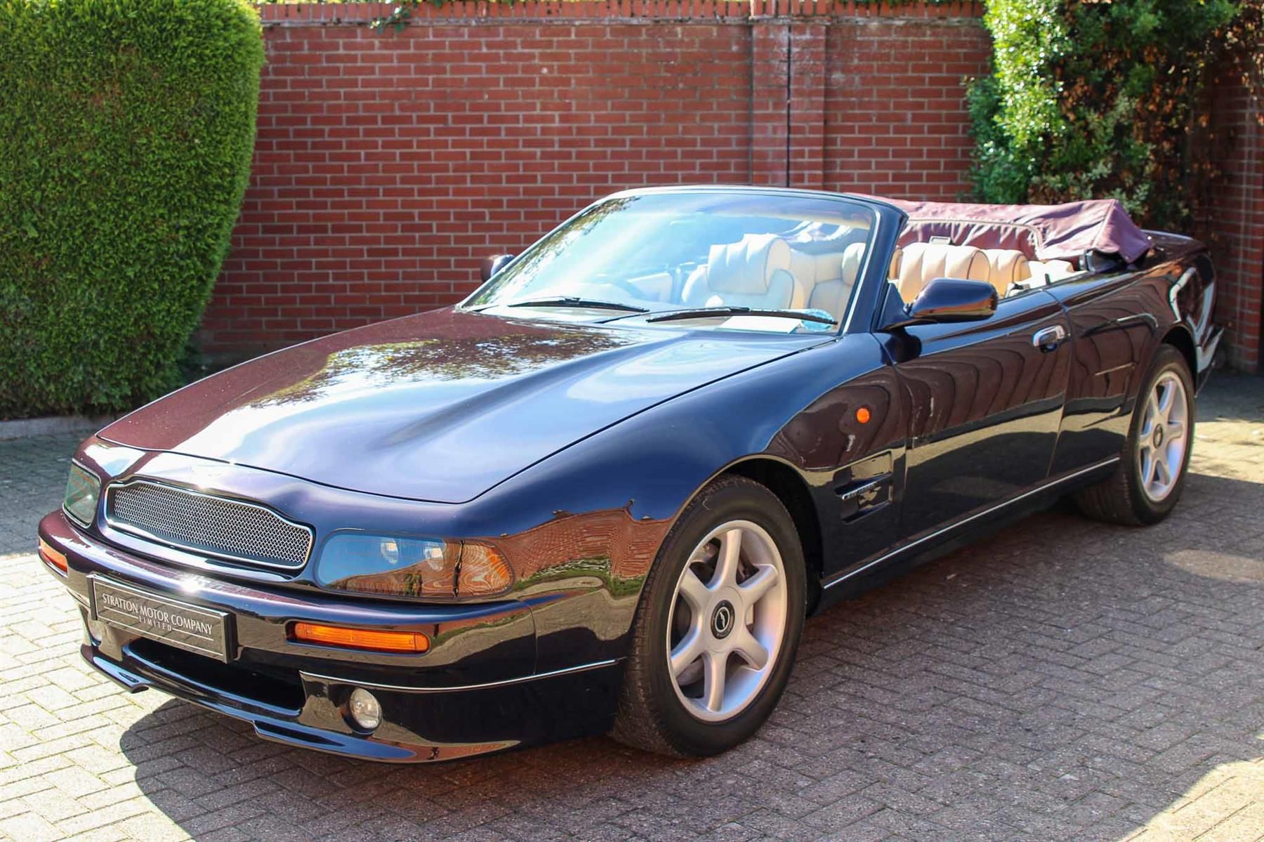 ASTON MARTIN VIRAGE V8 VOLANTE 1998