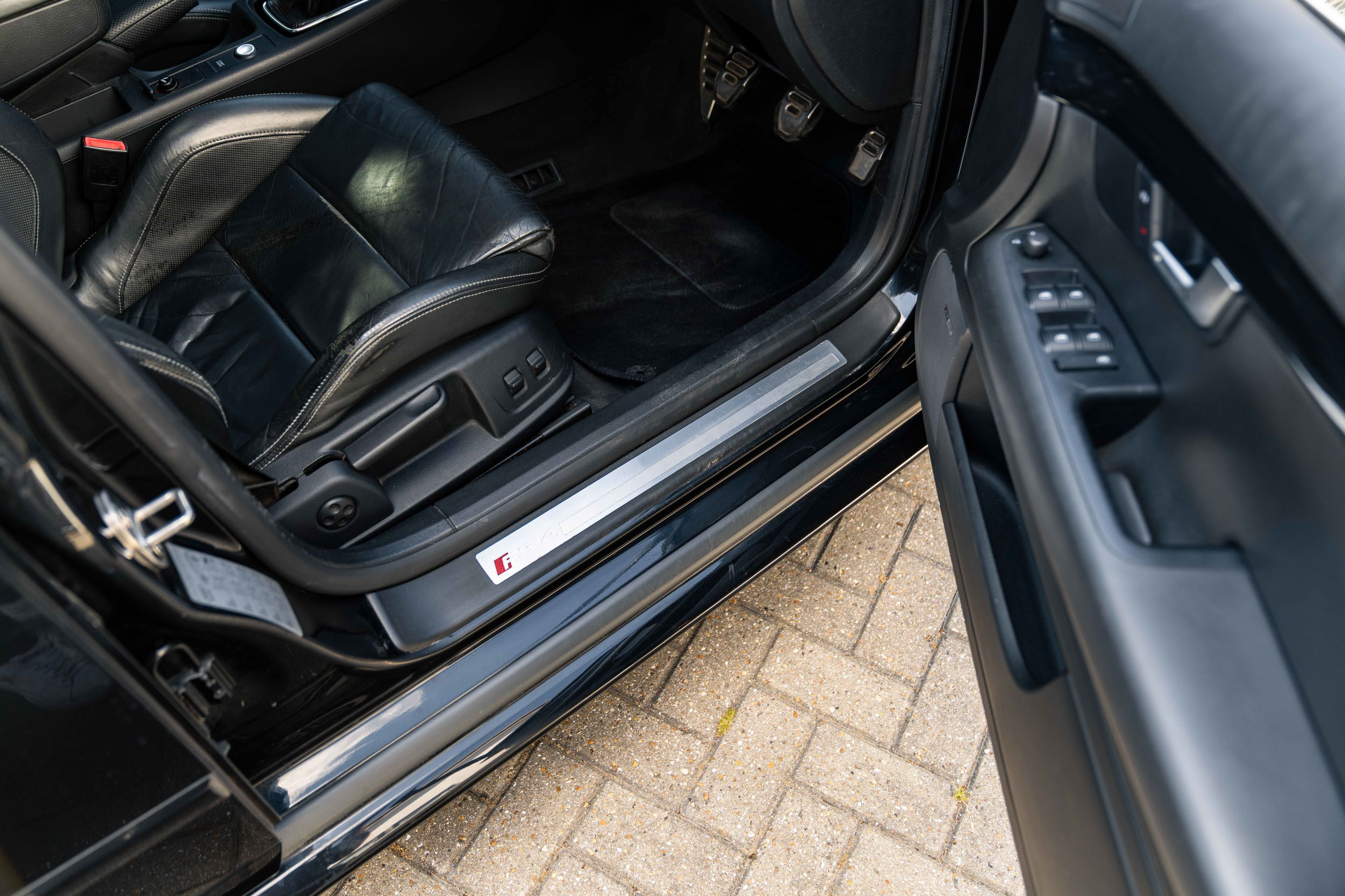 Photo 6 of 12 of 2007 Audi RS4 (B7) Avant 4.2 V8 Quattro