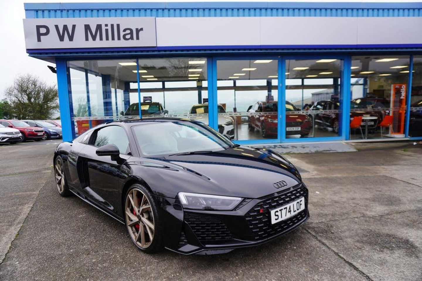Used 2024 AUDI R8 PERFORMANCE EDITION V10 S-A for sale - PistonHeads UK