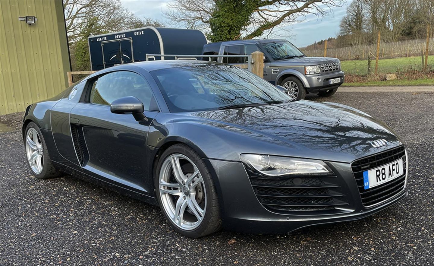 Audi R8 V8 Coupe — seller photograph