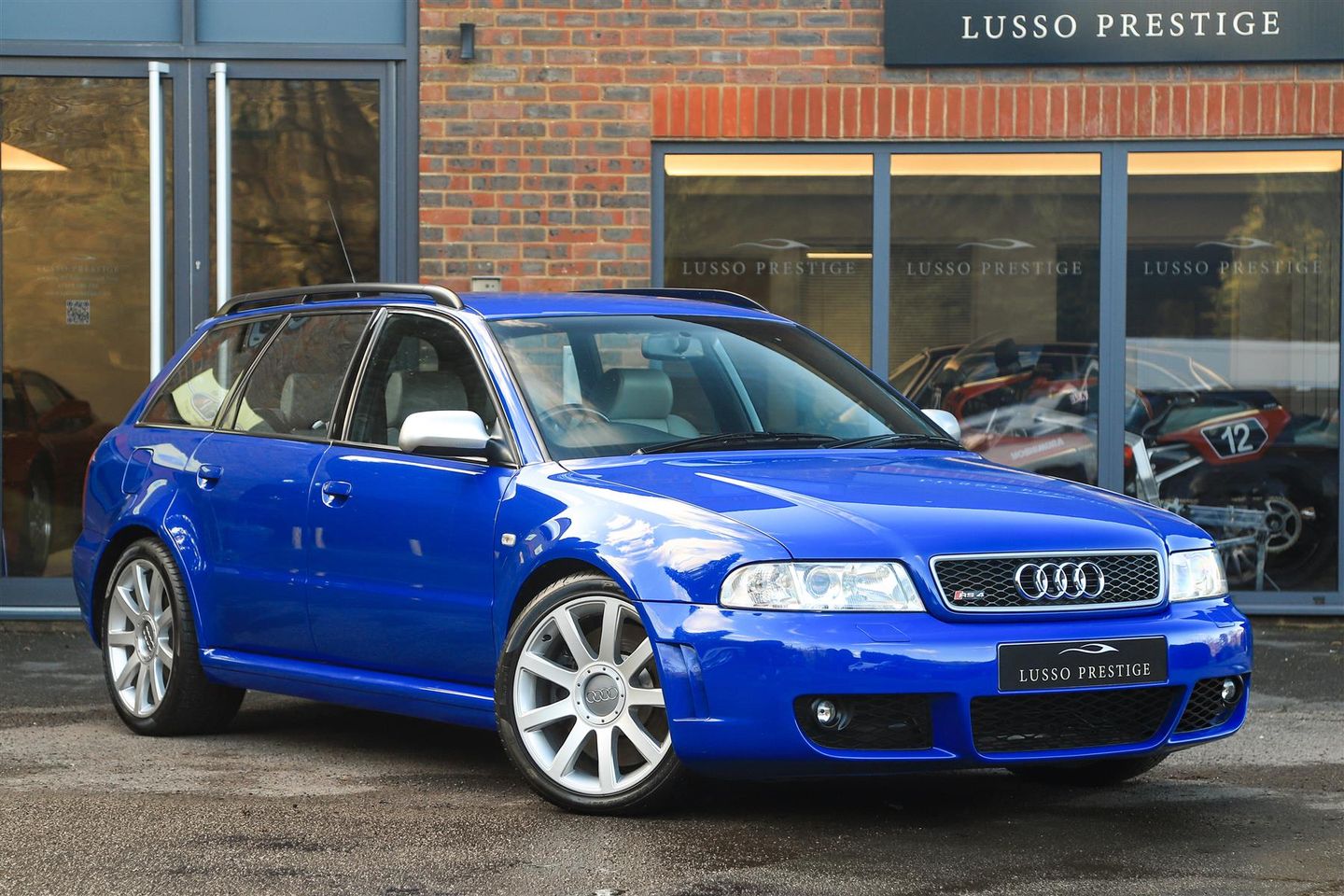 2001 Audi RS4 Avant