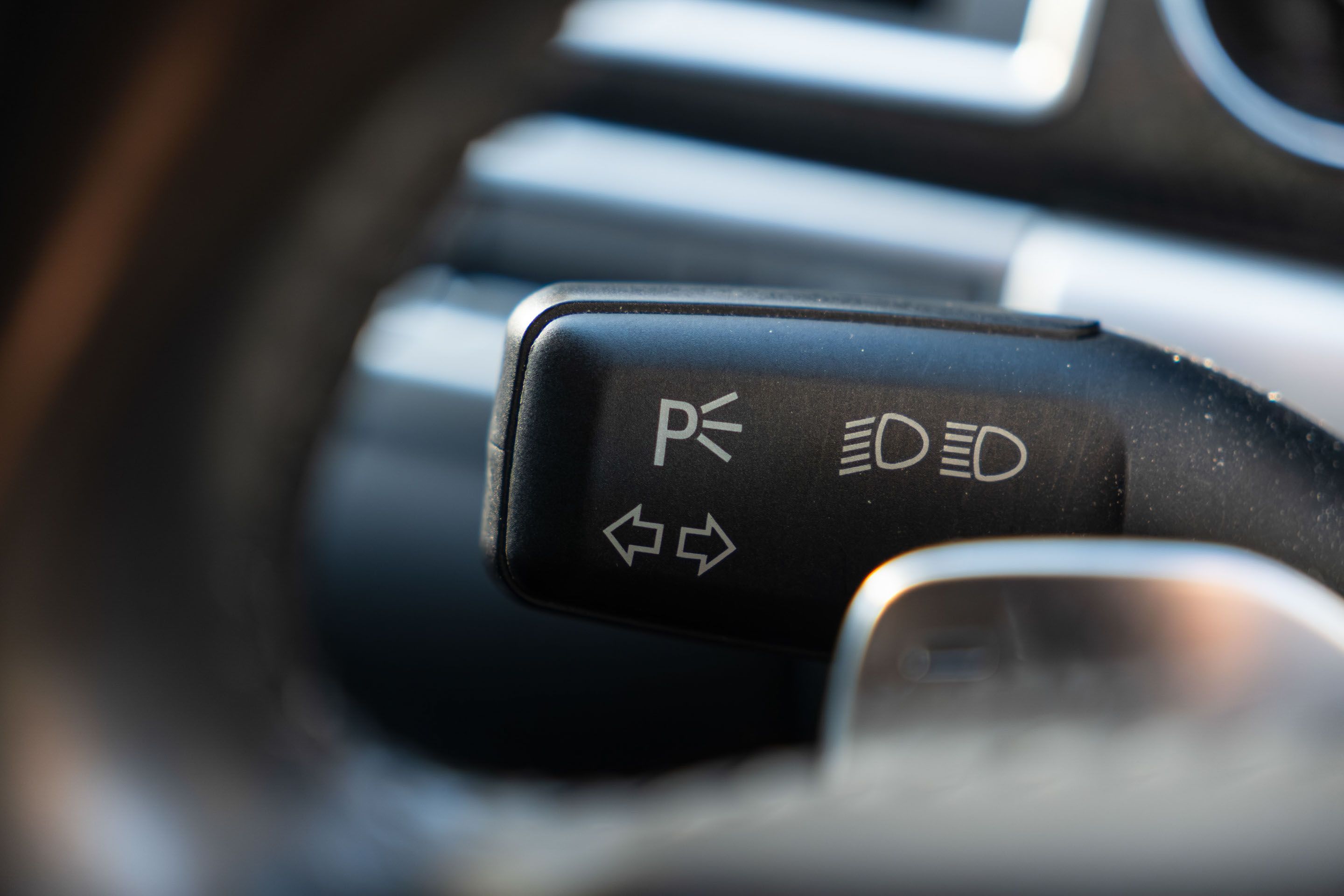 Photo 6 of 12 of 2008 Audi S8 V10 Quattro (D3) Tiptronic