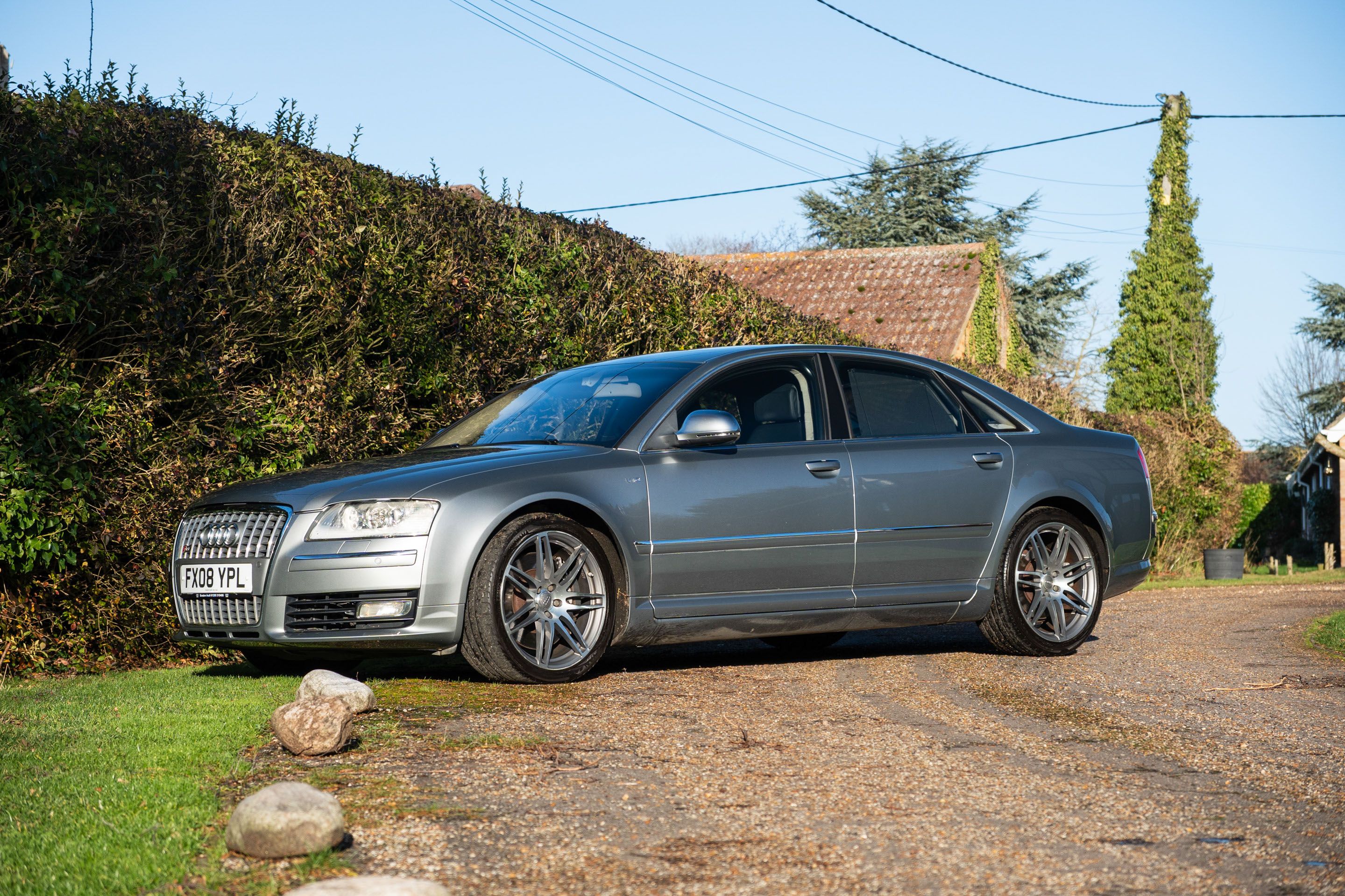 Photo 2 of 12 of 2008 Audi S8 V10 Quattro (D3) Tiptronic