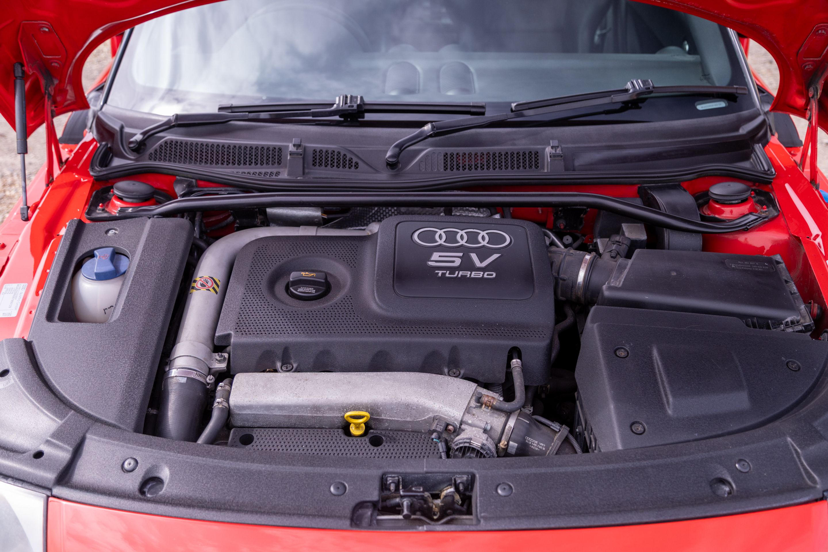 Photo 8 of 12 of 2005 Audi TT Mk1 Quattro Sport