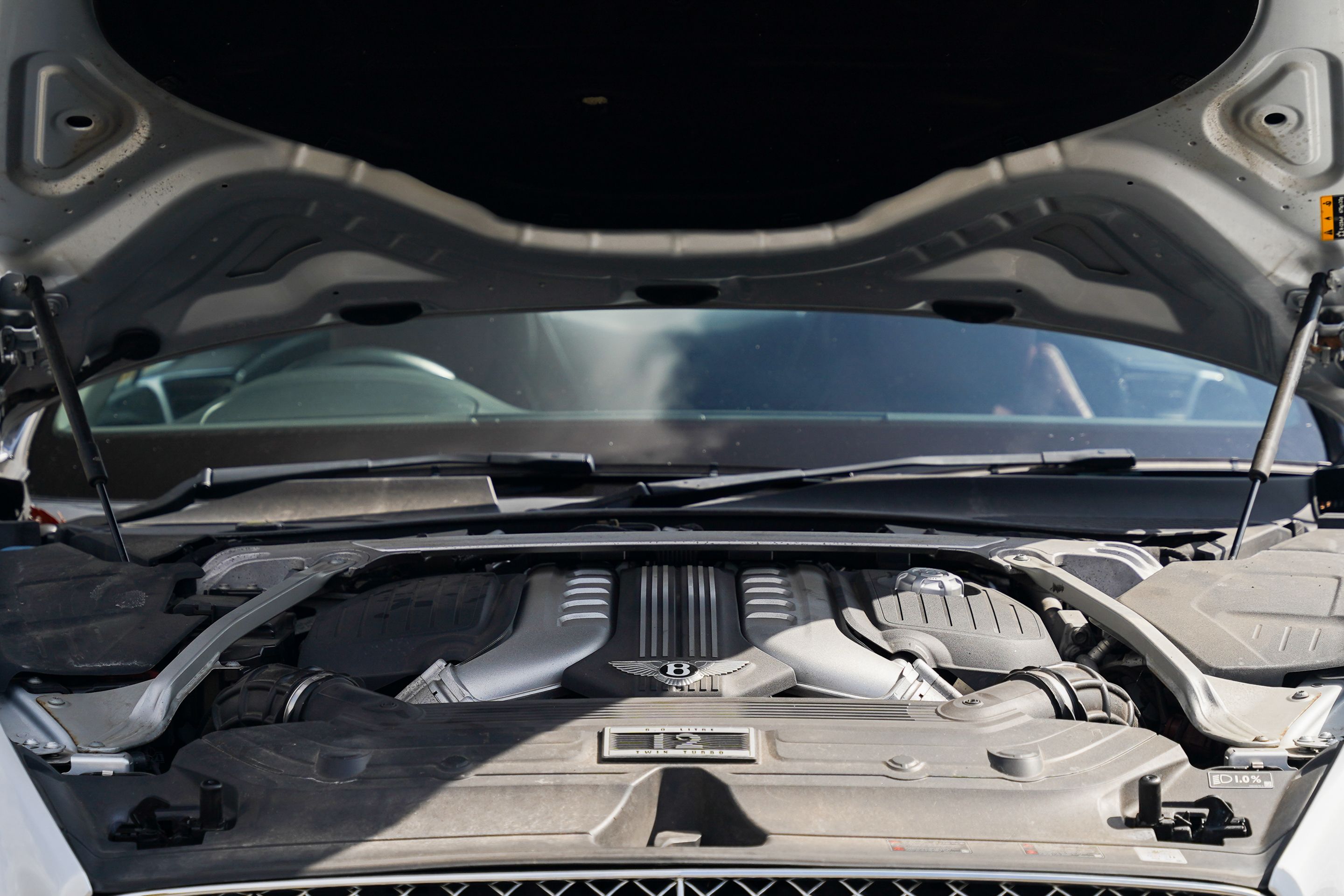 Photo 10 of 12 of 2019 Bentley Continental GT Auto 4WD