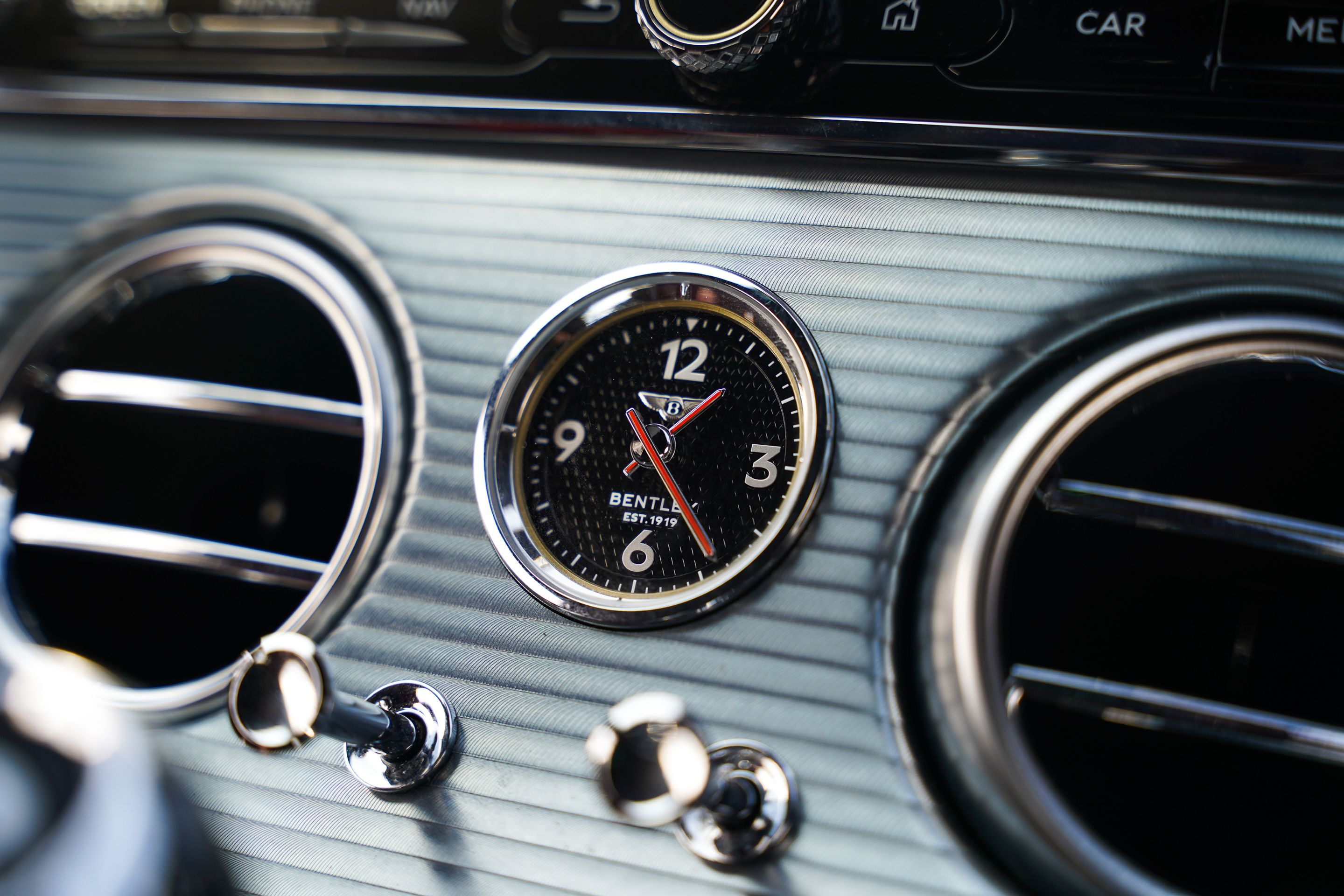 Photo 6 of 12 of 2019 Bentley Continental GT Auto 4WD