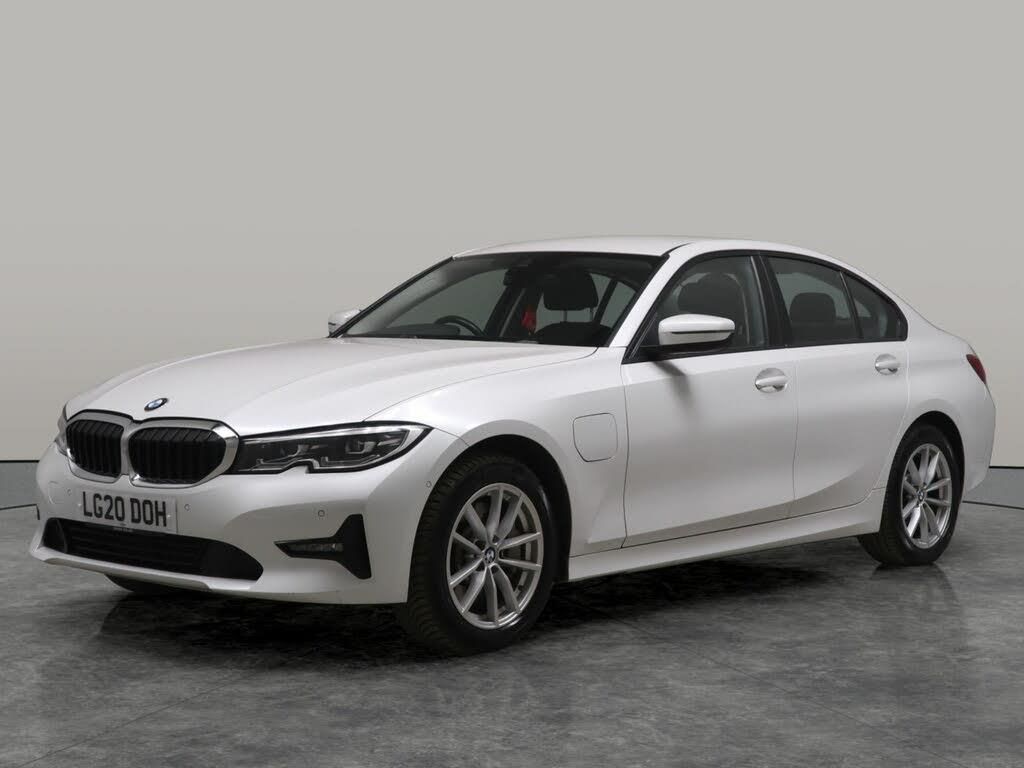 BMW 3 Series 2.0 330e 12kWh SE Pro Saloon 4dr Petrol Plug-in Hybrid Auto Euro 6 (s/s) (2