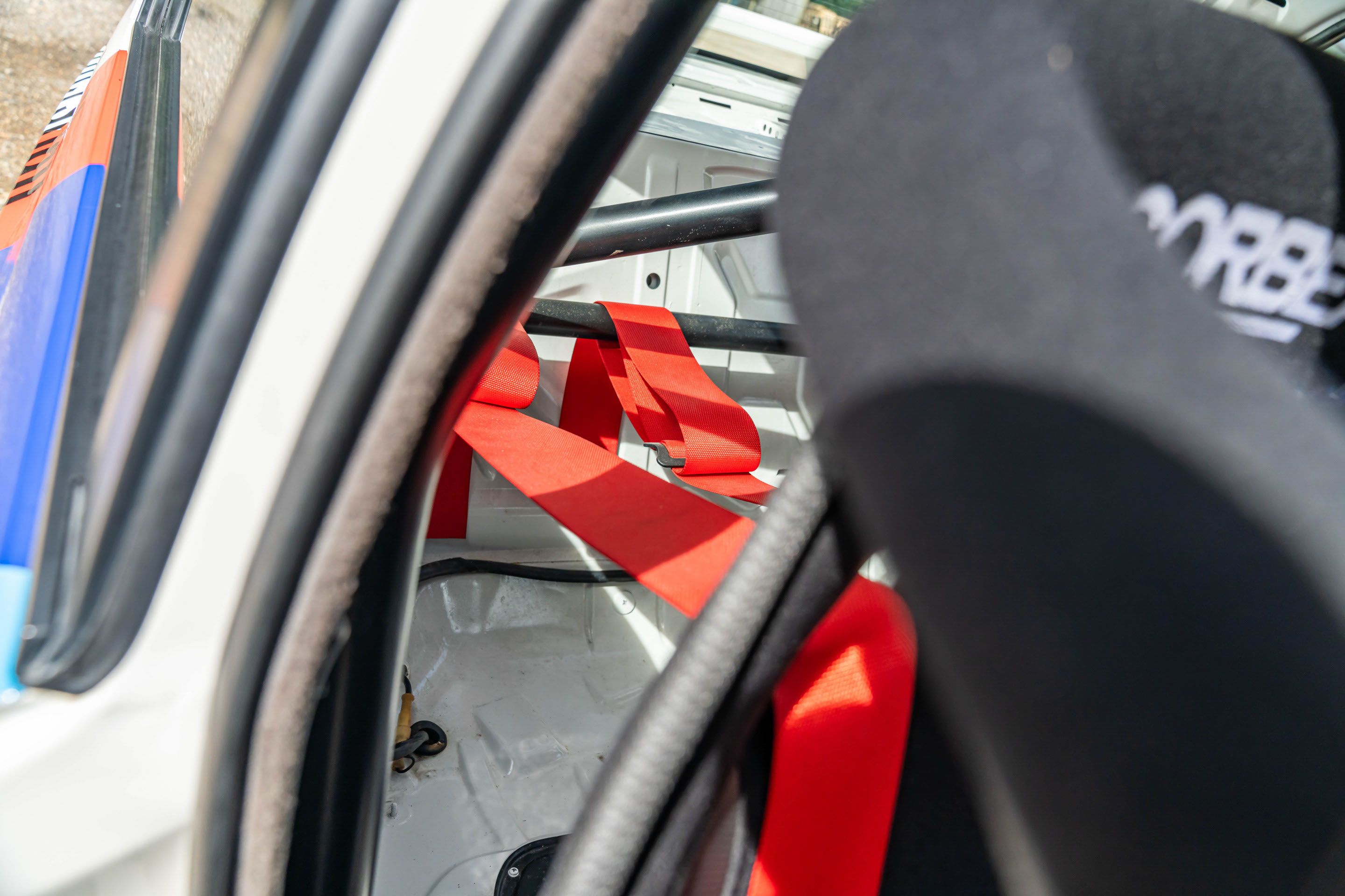 Photo 7 of 12 of 1990 BMW M3 (E30) Road Legal Track Car