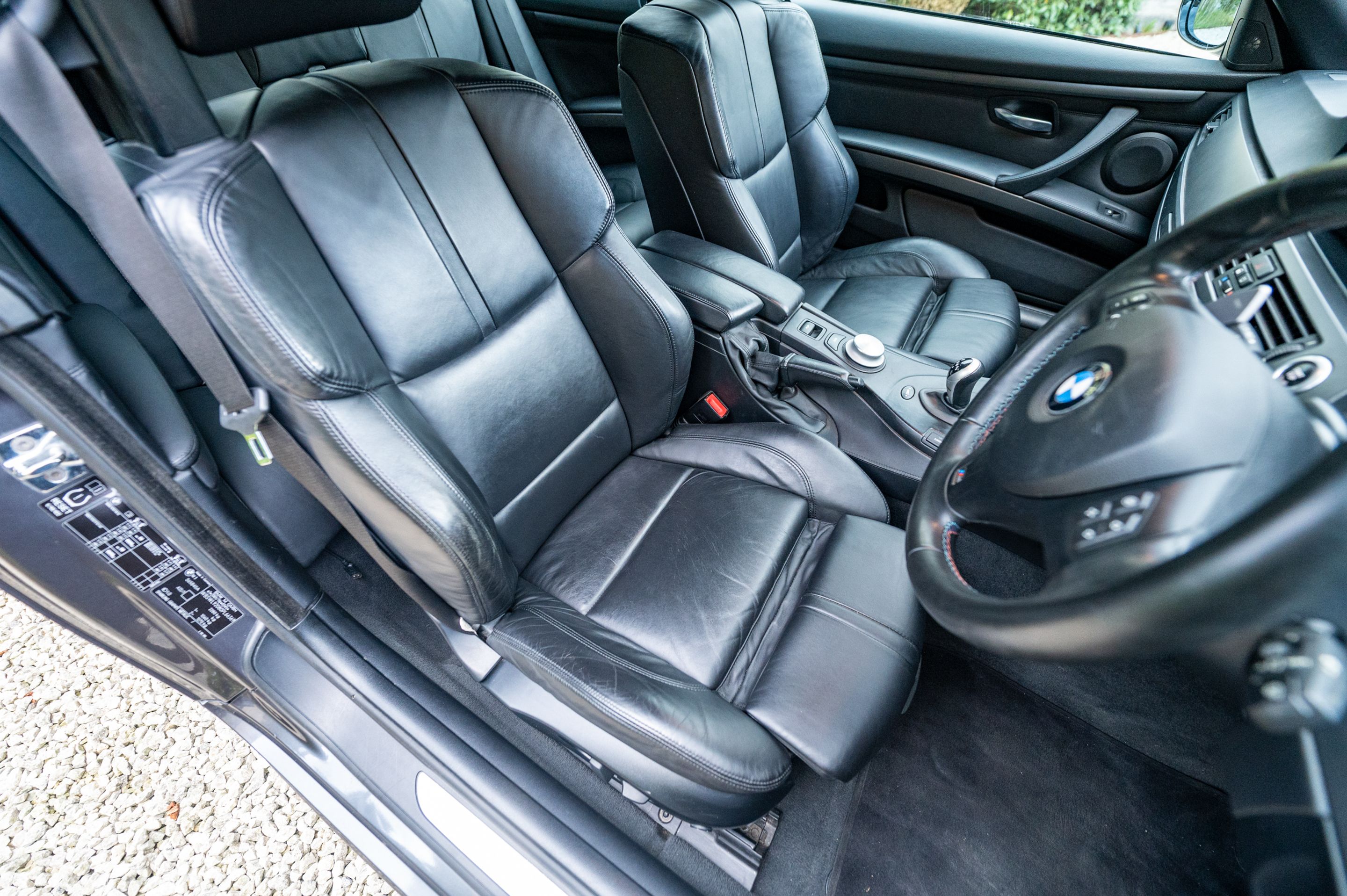 Photo 9 of 12 of 2008 BMW M3 (E93)
