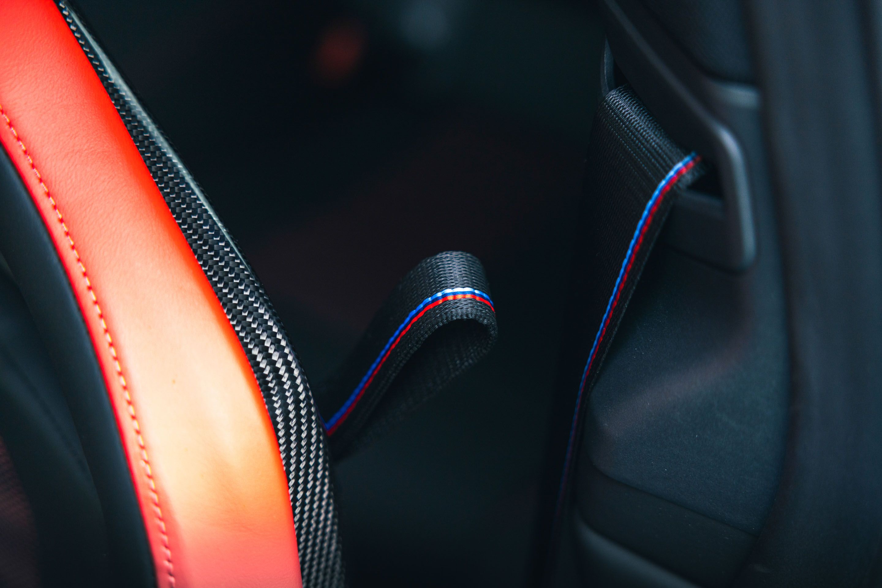 Photo 8 of 12 of 2025 BMW M4 (G82) CS - One owner from new
