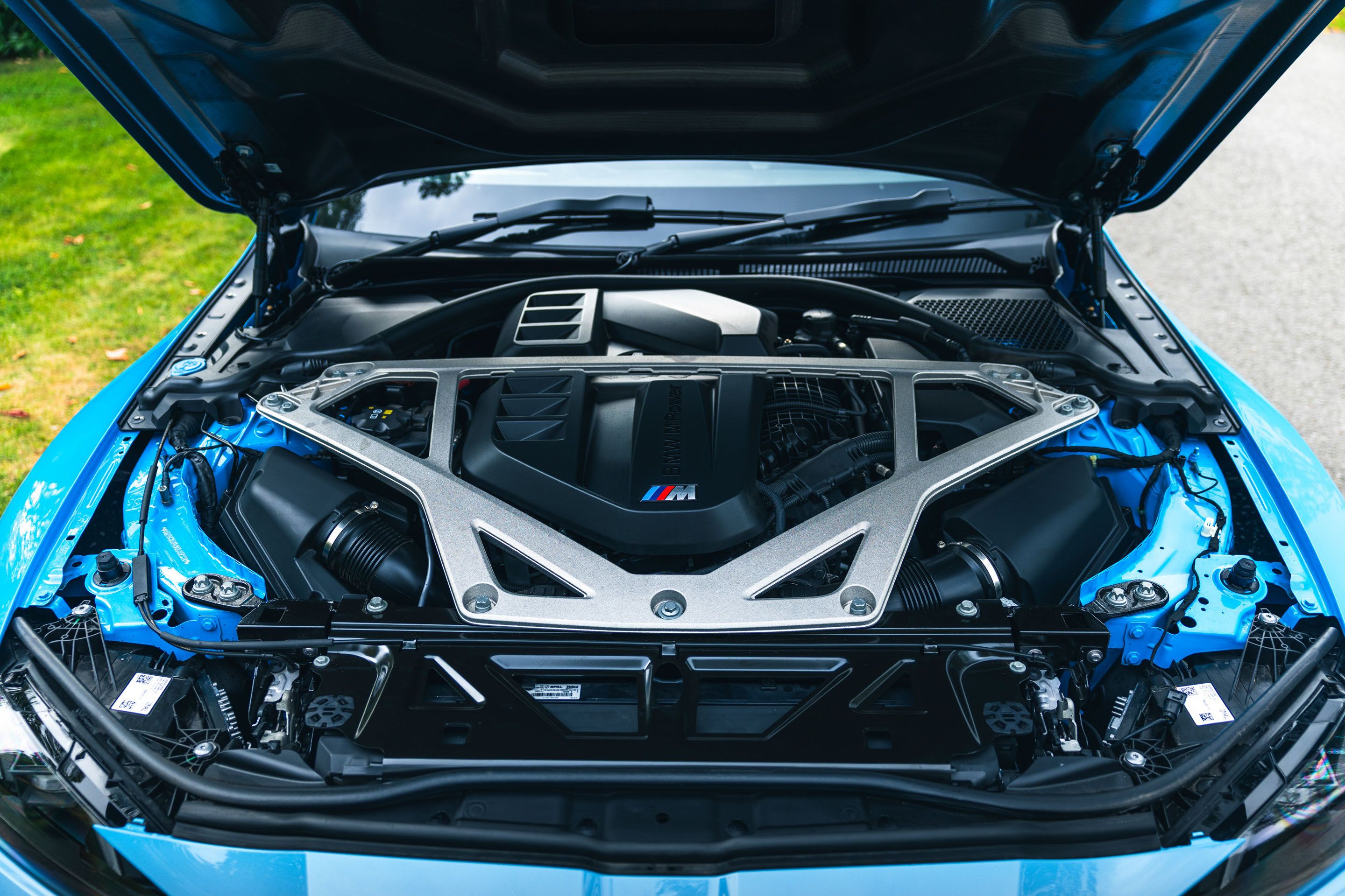 Photo 10 of 12 of 2025 BMW M4 (G82) CS - One owner from new