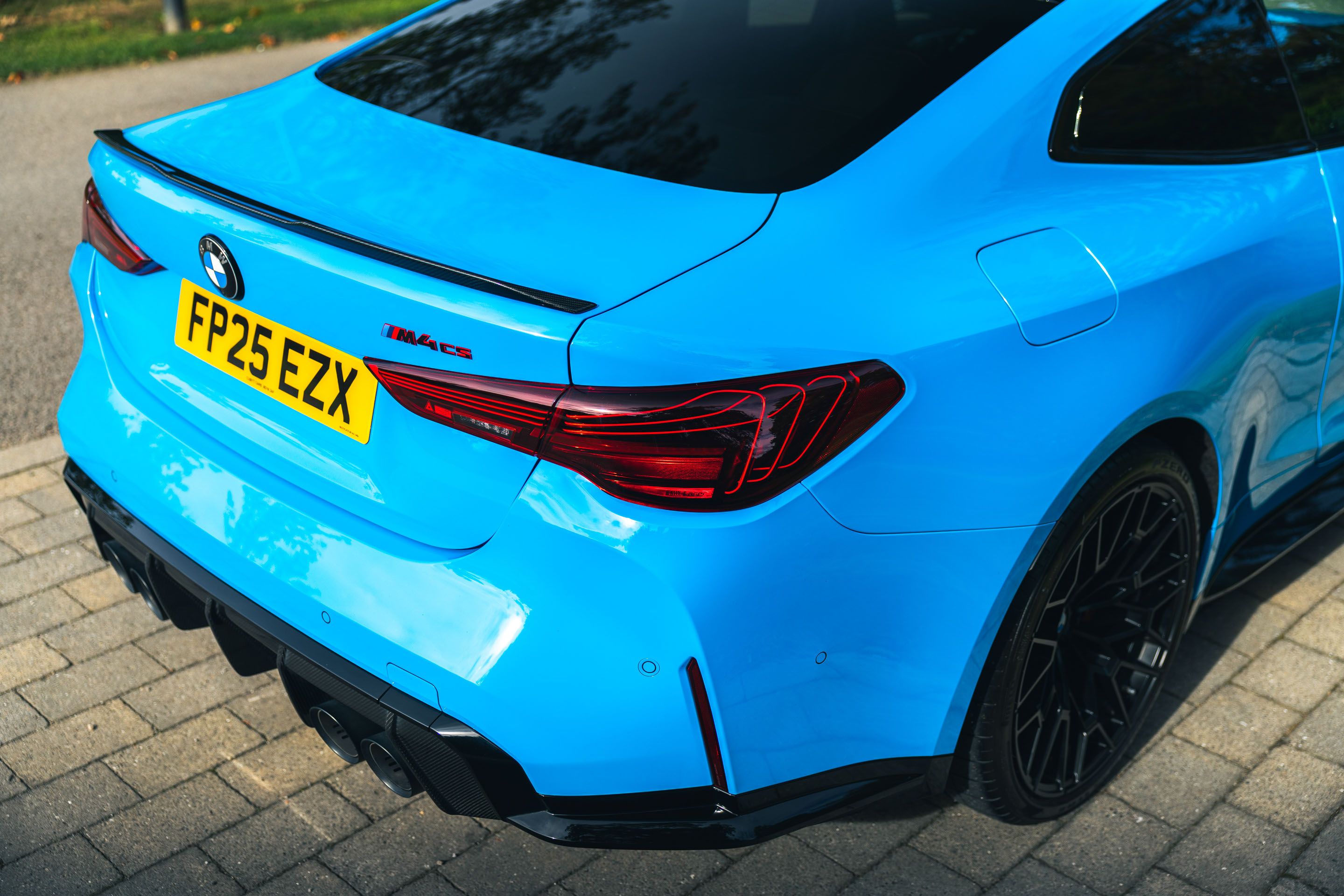 Photo 4 of 12 of 2025 BMW M4 (G82) CS - One owner from new
