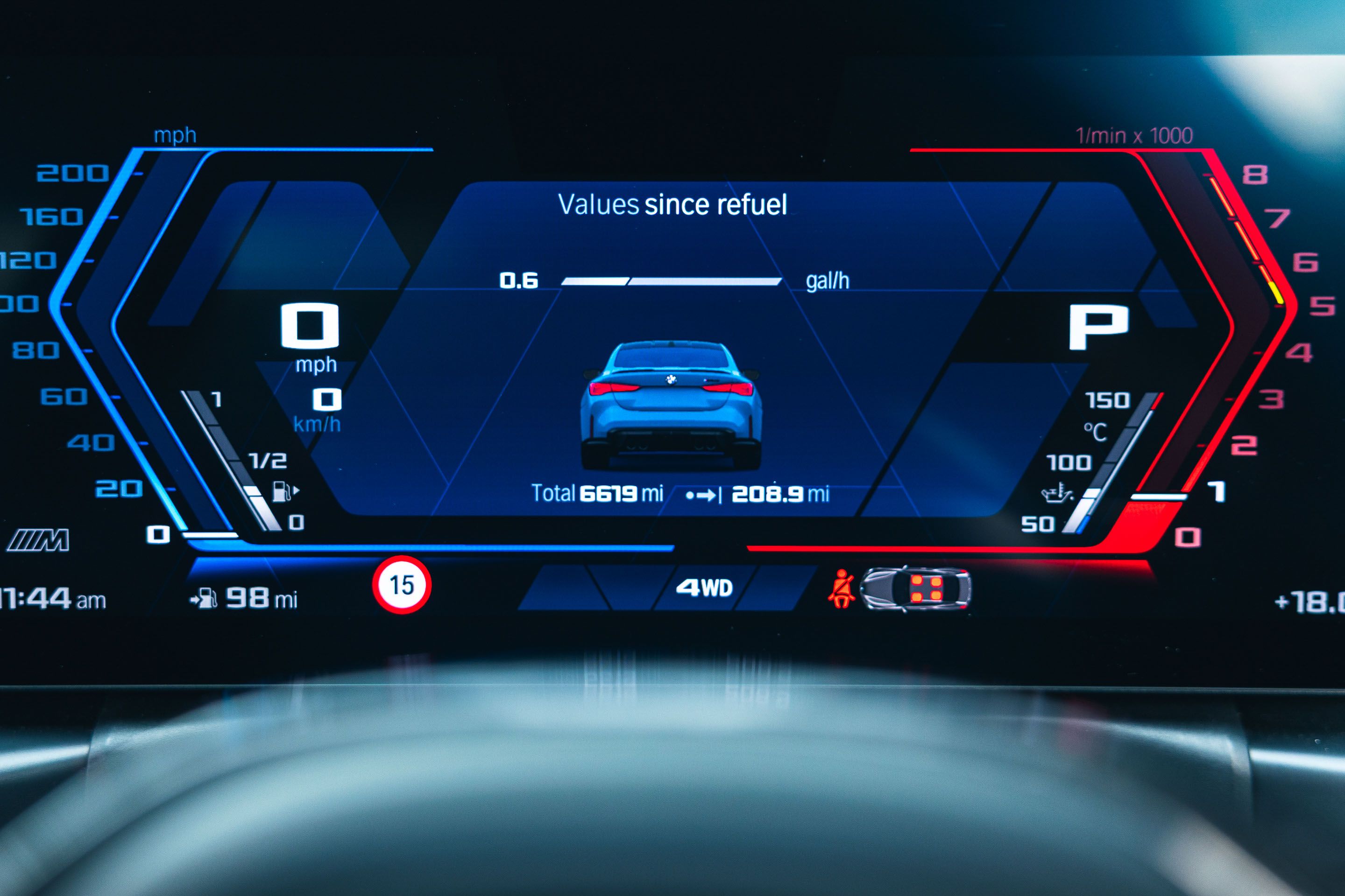 Photo 6 of 12 of 2025 BMW M4 (G82) CS - One owner from new