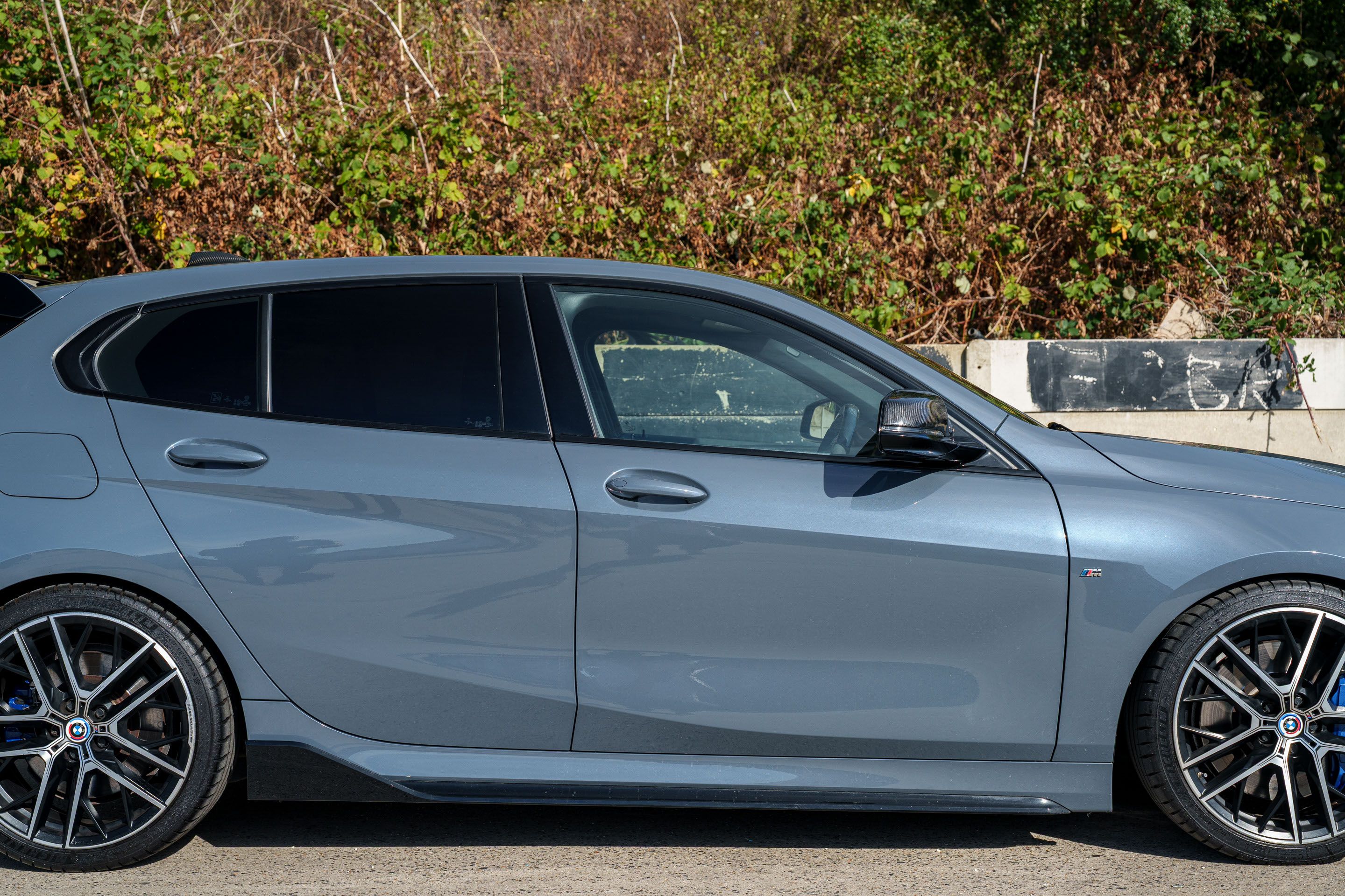 Photo 3 of 12 of 2020 BMW M135i xDrive