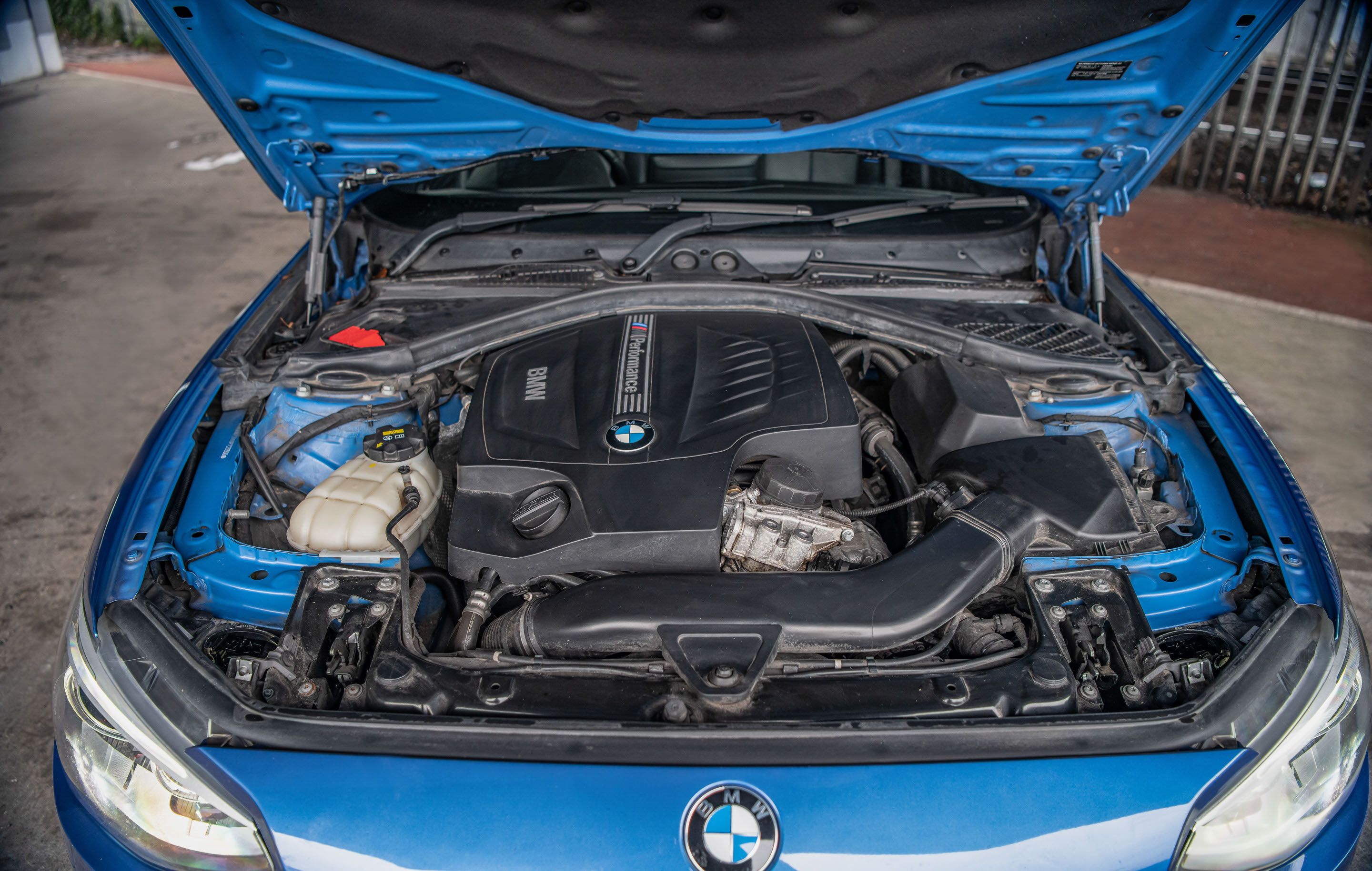Photo 10 of 12 of 2014 BMW M135i Manual