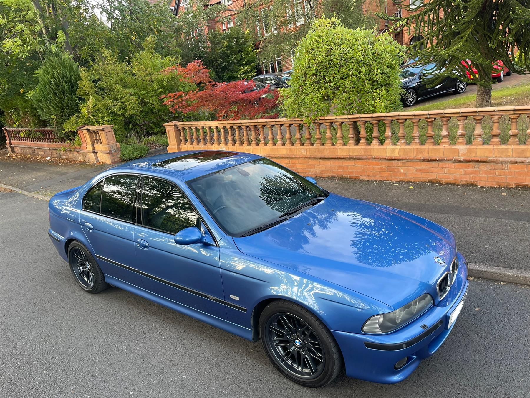 2002 BMW M5 4.9i 4dr