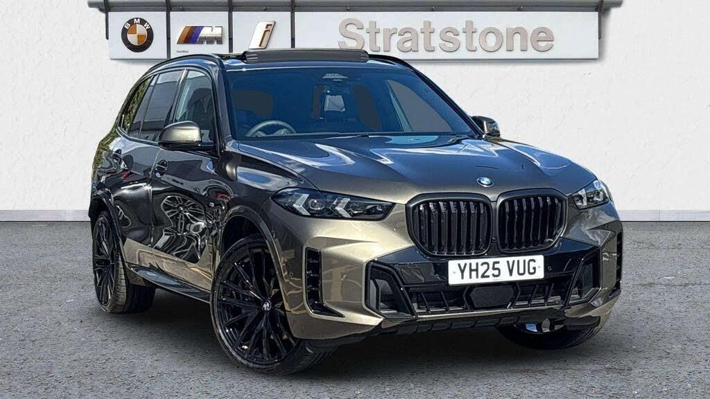 Used 2025 BMW X5 XDRIVE30D M SPORT MHEV AUTO for sale - PistonHeads UK