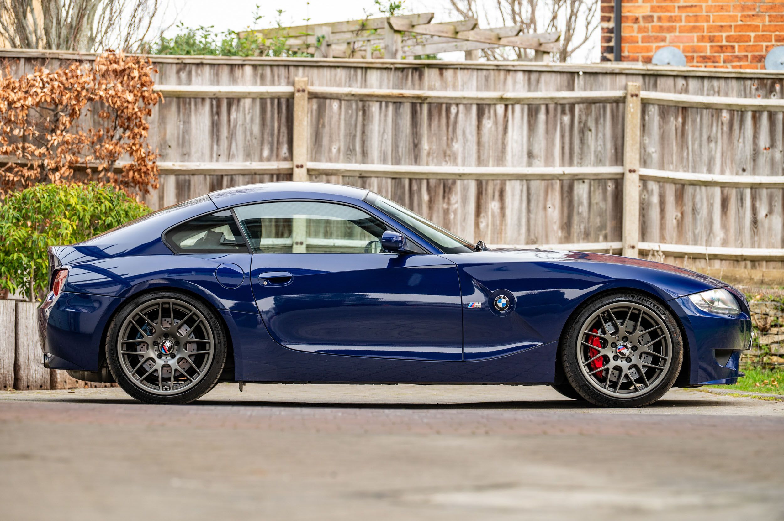 Photo 3 of 12 of 2006 BMW Z4M Coupe