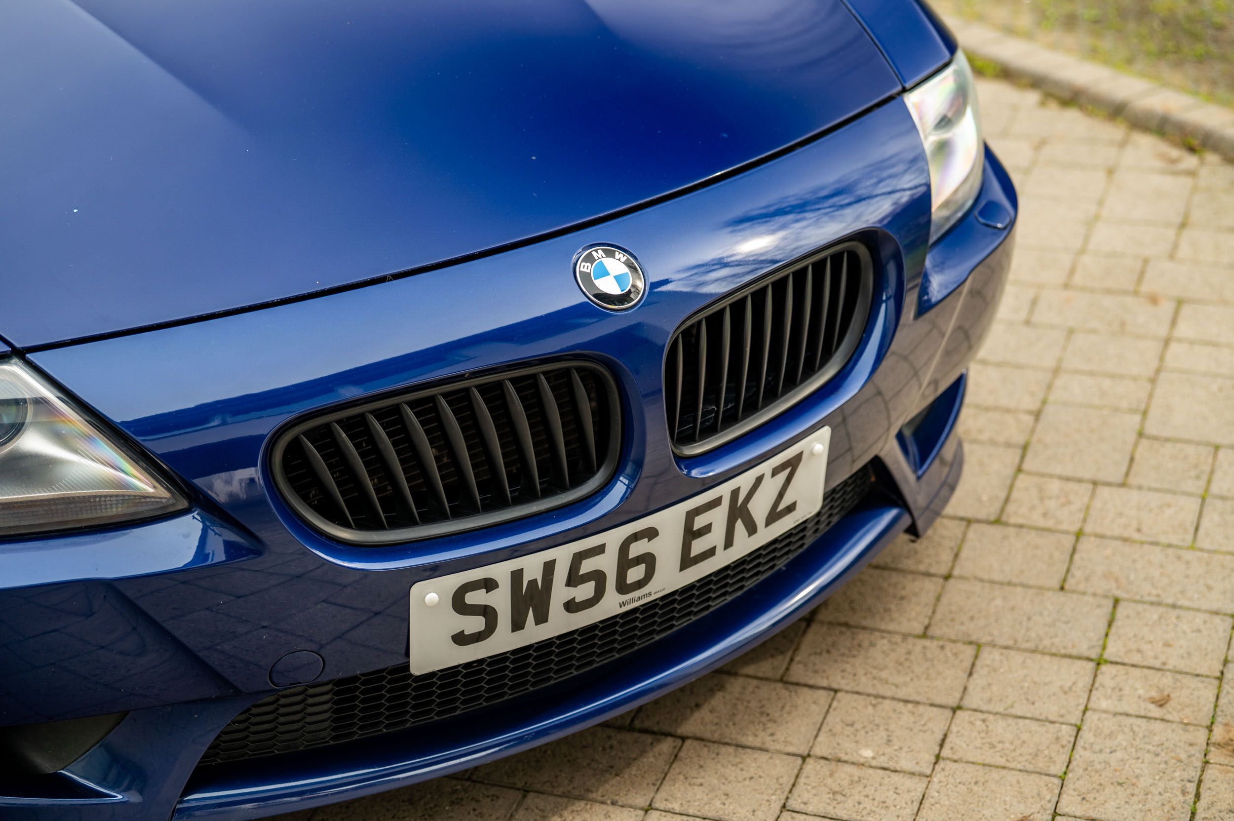 Photo 4 of 12 of 2006 BMW Z4M Coupe