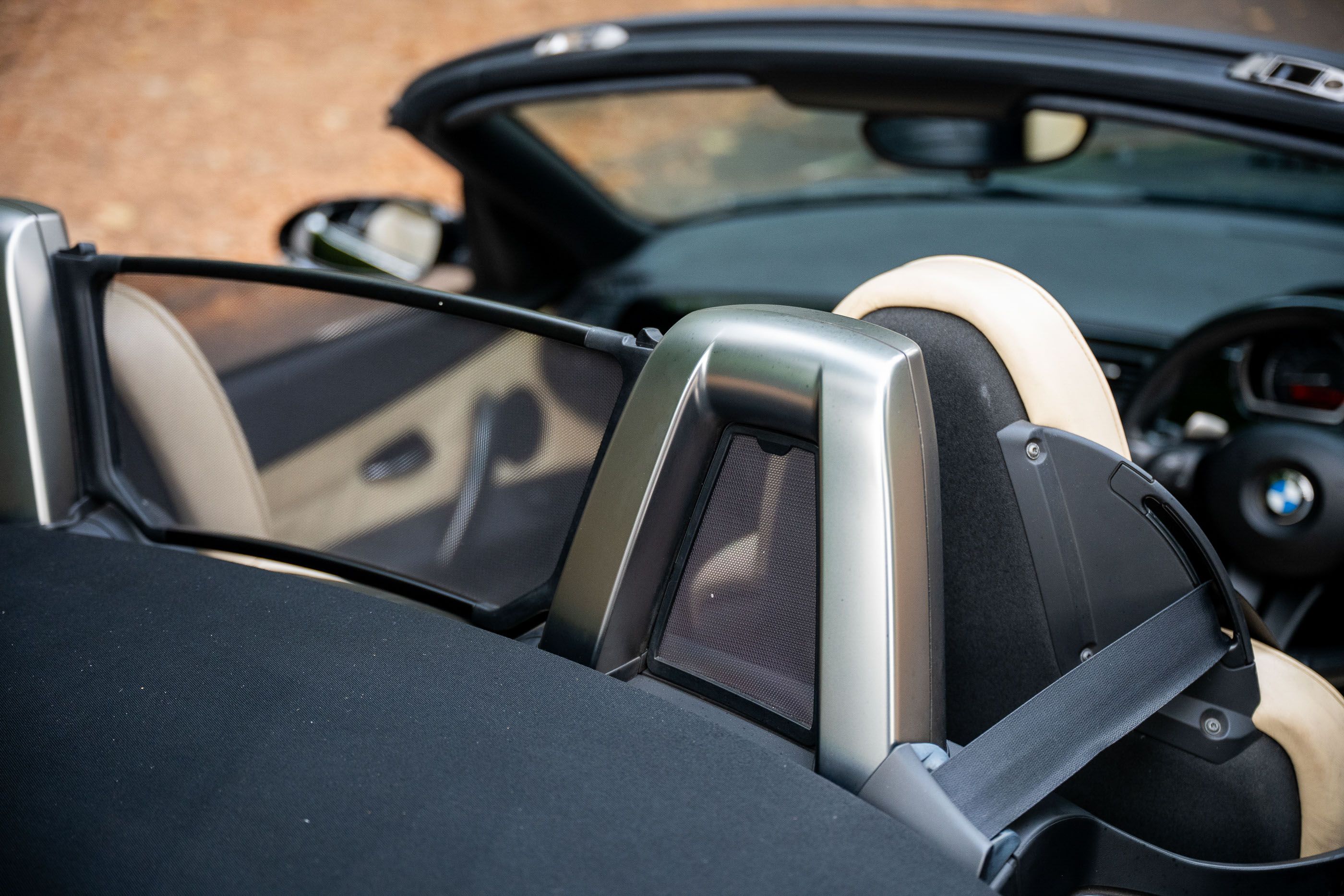 Photo 5 of 12 of 2008 BMW Z4 3.0si Sport (E85) Roadster
