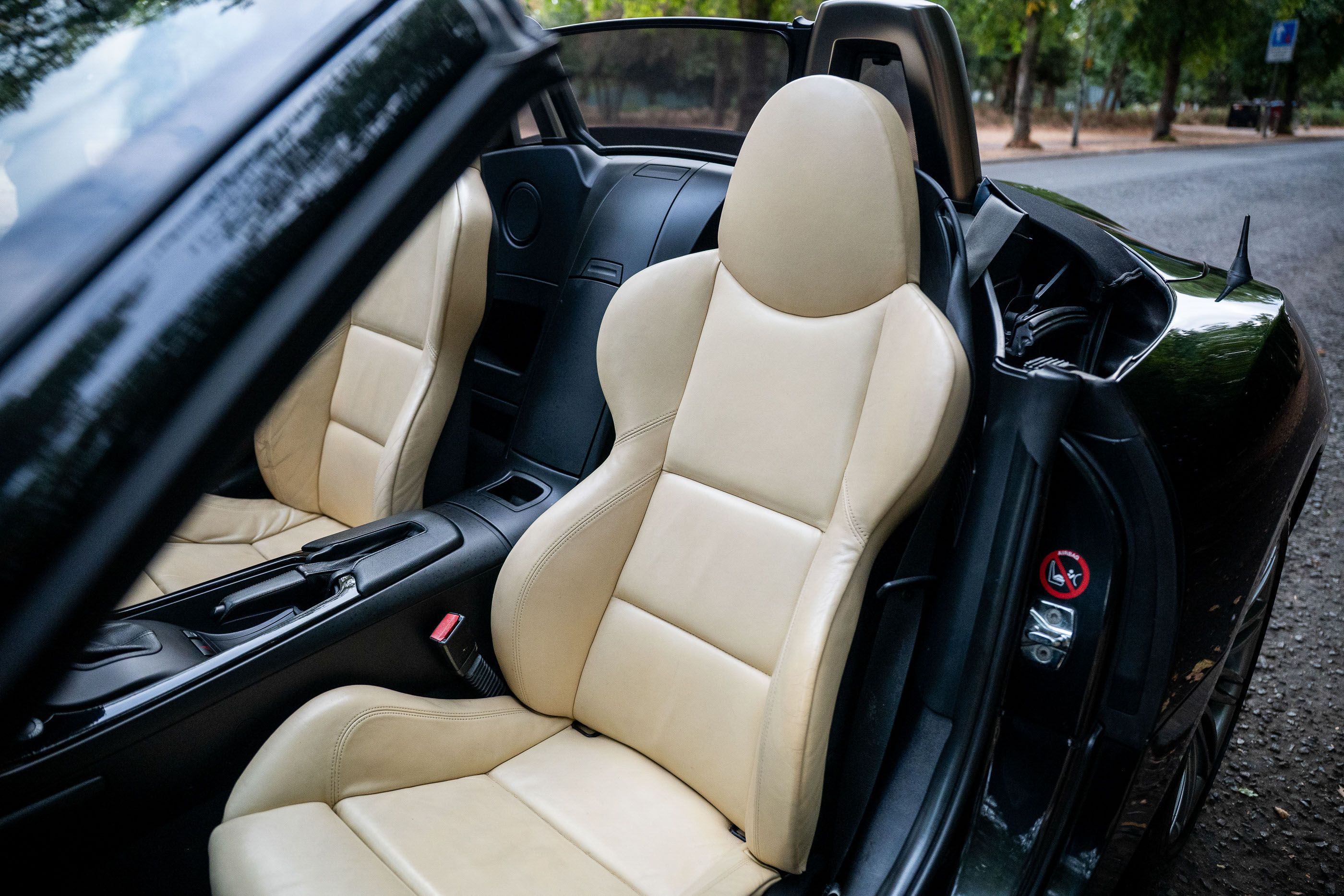 Photo 8 of 12 of 2008 BMW Z4 3.0si Sport (E85) Roadster