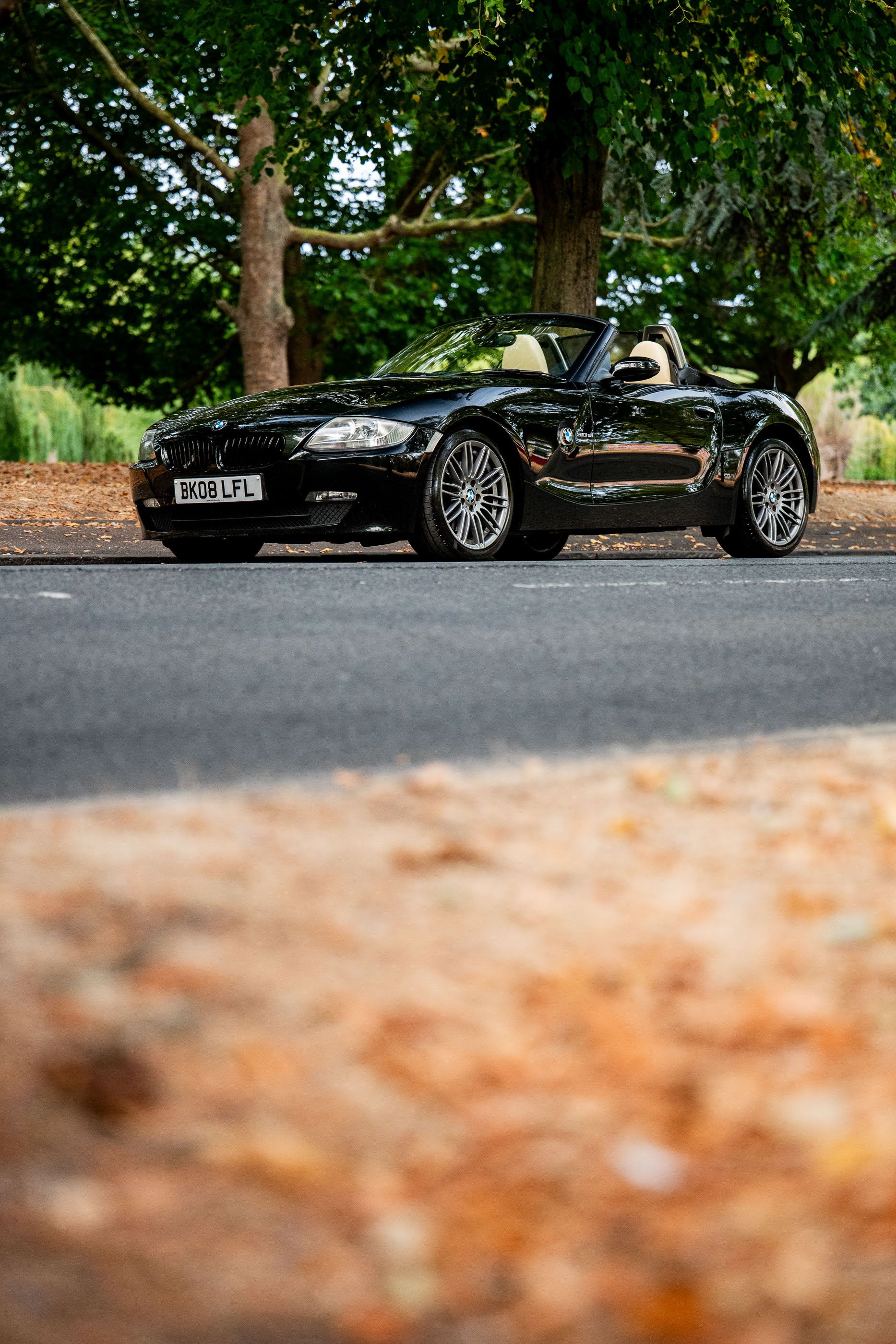 Photo 3 of 12 of 2008 BMW Z4 3.0si Sport (E85) Roadster