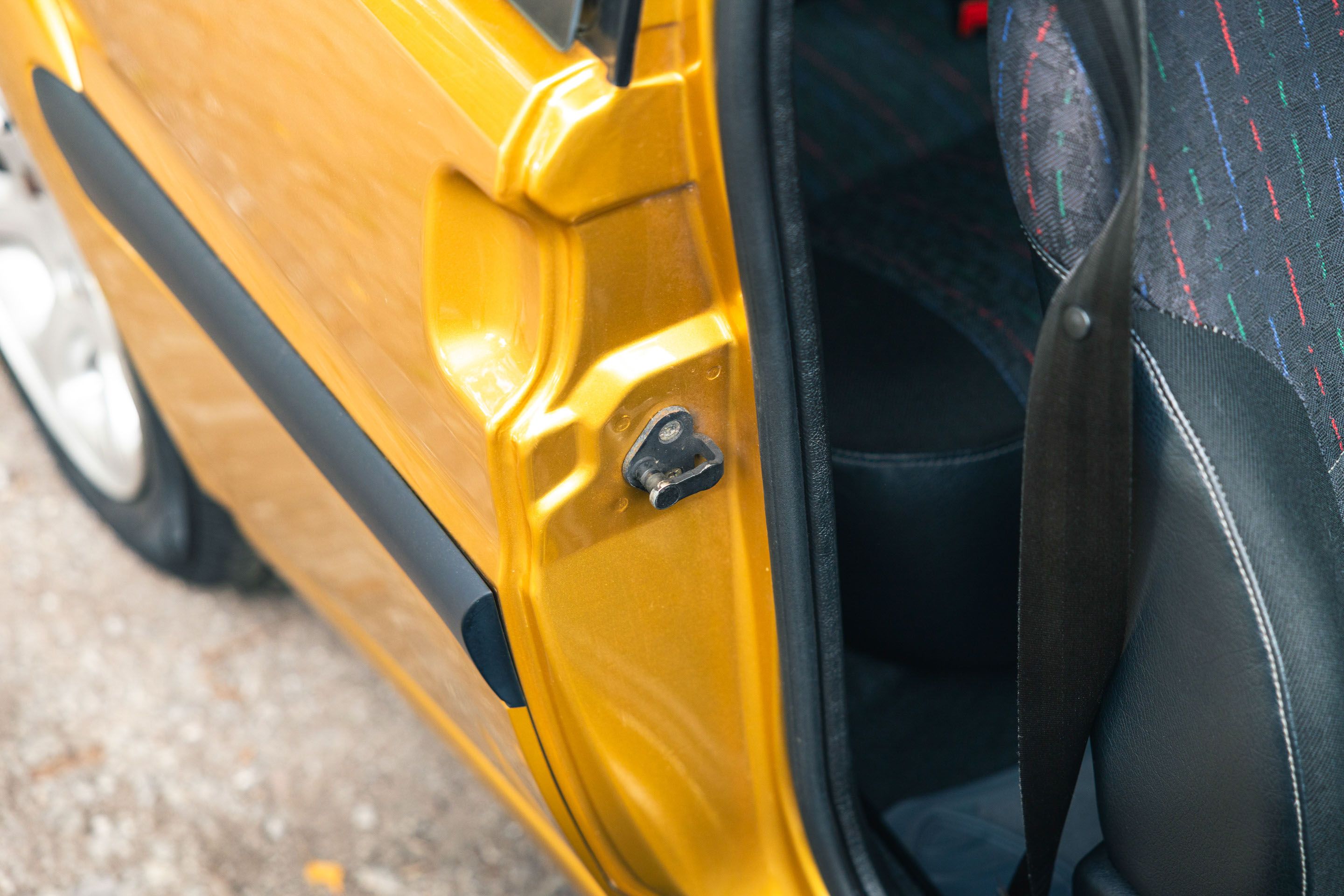 Photo 6 of 12 of 2000 Citroen Saxo VTR