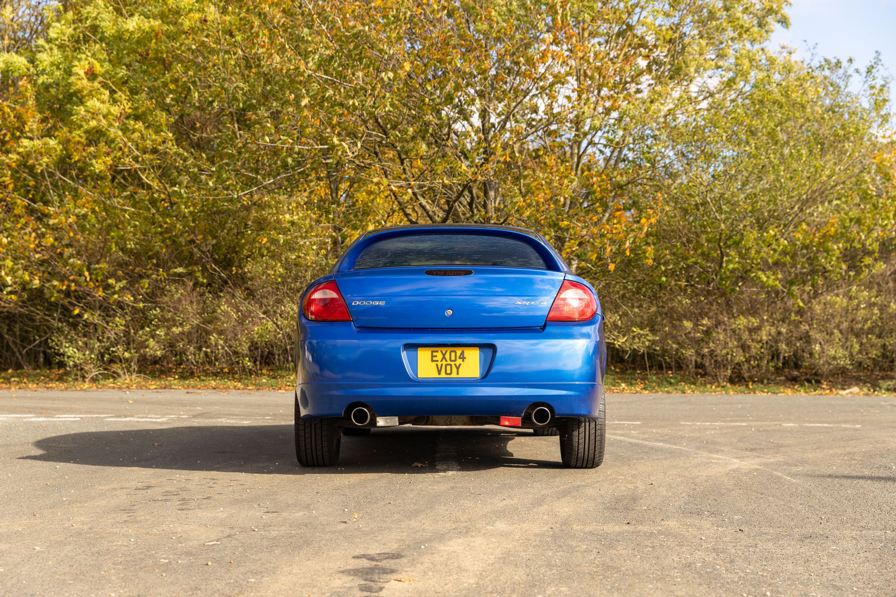 Photo 2 of 12 of 2004 Dodge Neon SRT-4