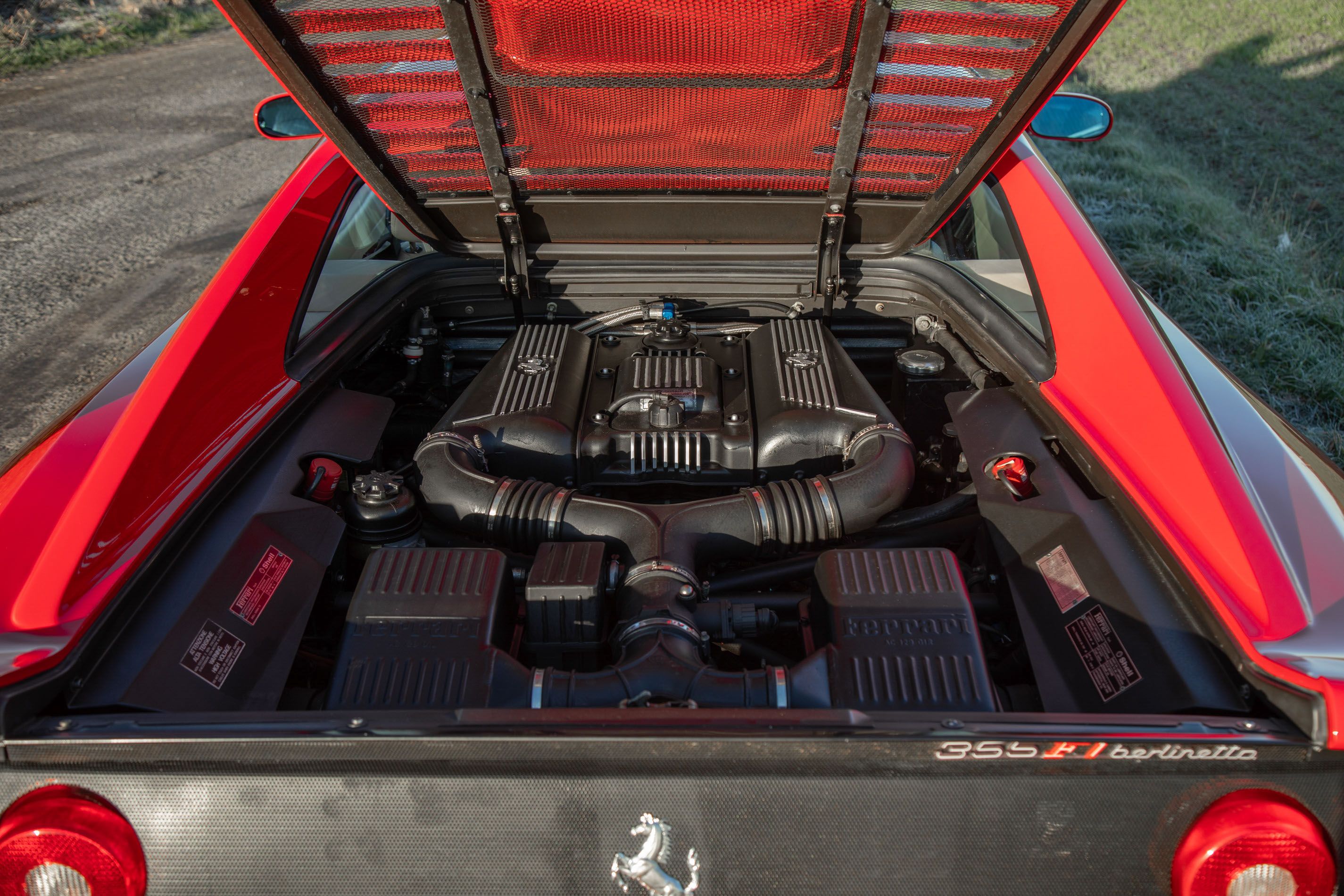 Photo 9 of 12 of 1998 Ferrari 355 F1 Berlinetta