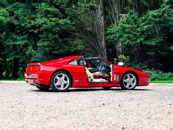 1995 Rosso GTS Manual 2.7 — photo 2