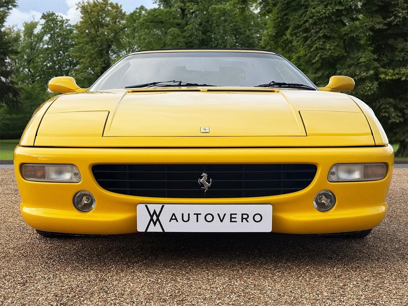 1996 Giallo Spider Manual — photo 3