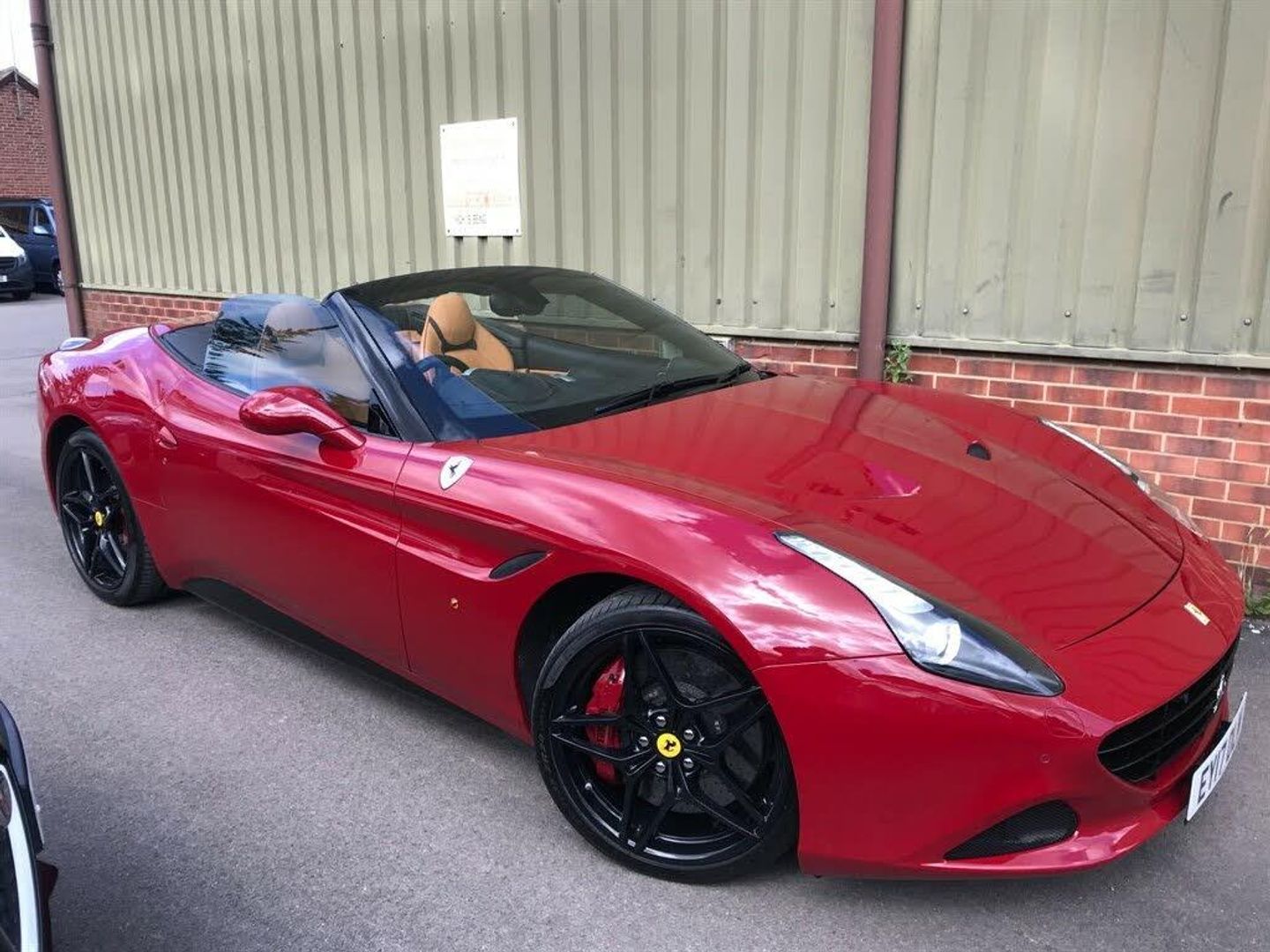 2017 FERRARI CALIFORNIA