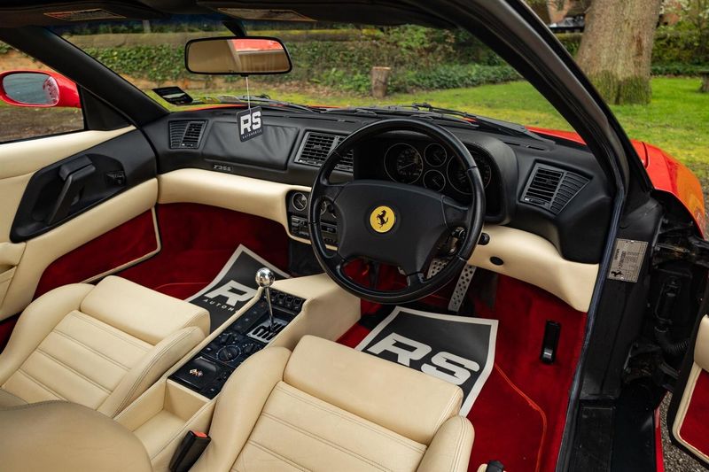 Ferrari 355 interior
