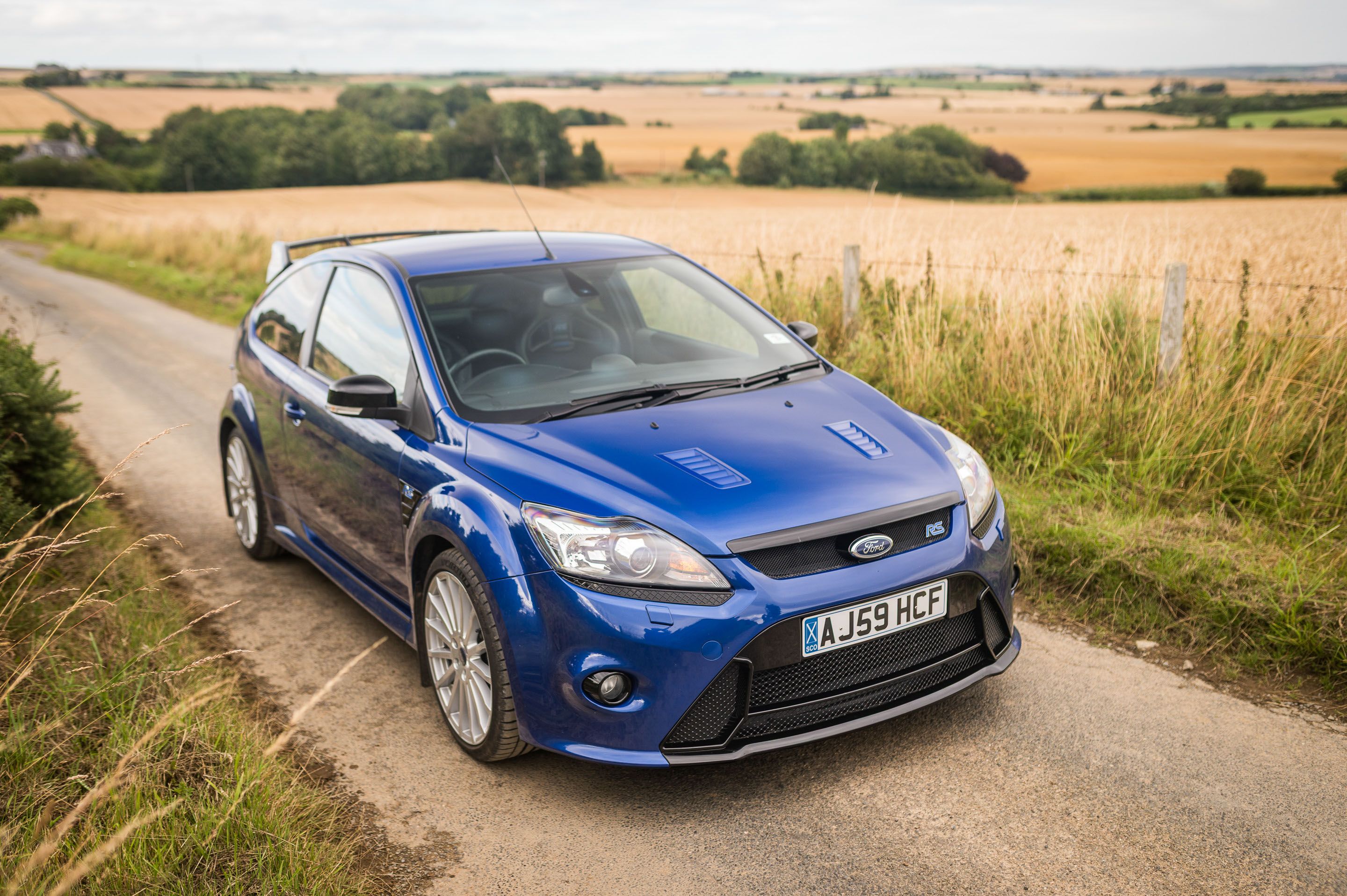 Photo 2 of 12 of 2009 Ford Focus RS Mountune MR375