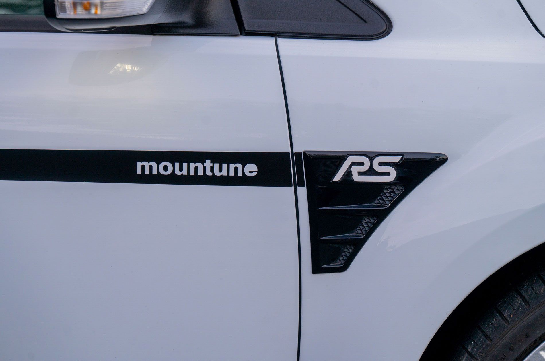 Photo 3 of 12 of 2010 Ford Focus RS - Mountune MR375 upgrade